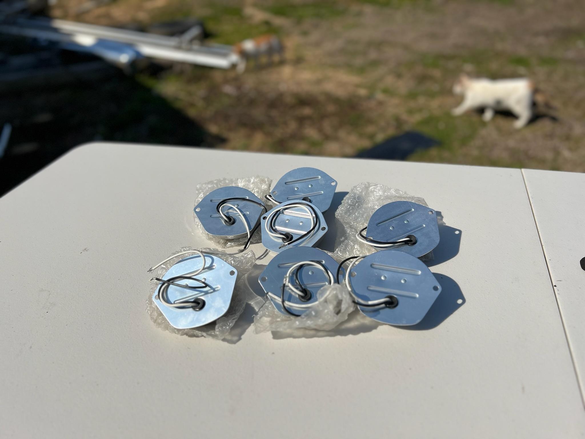 Lot of 7 Arrow Lights - image 6