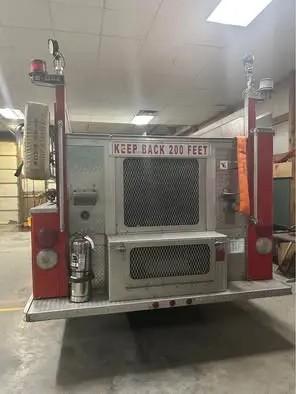 1991 E-One Hush Pumper - image 9