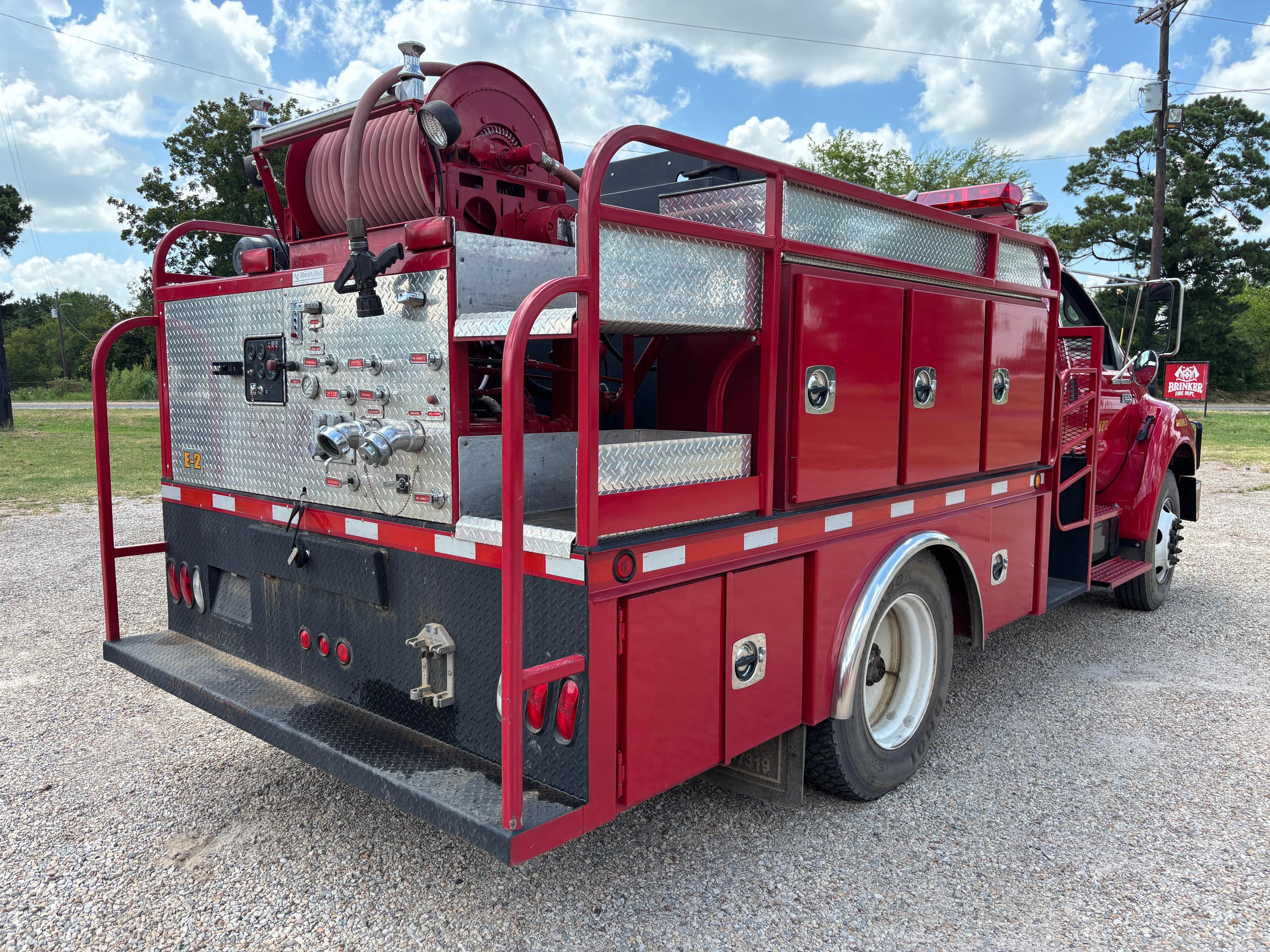2004 Ford Brush Truck - image 5