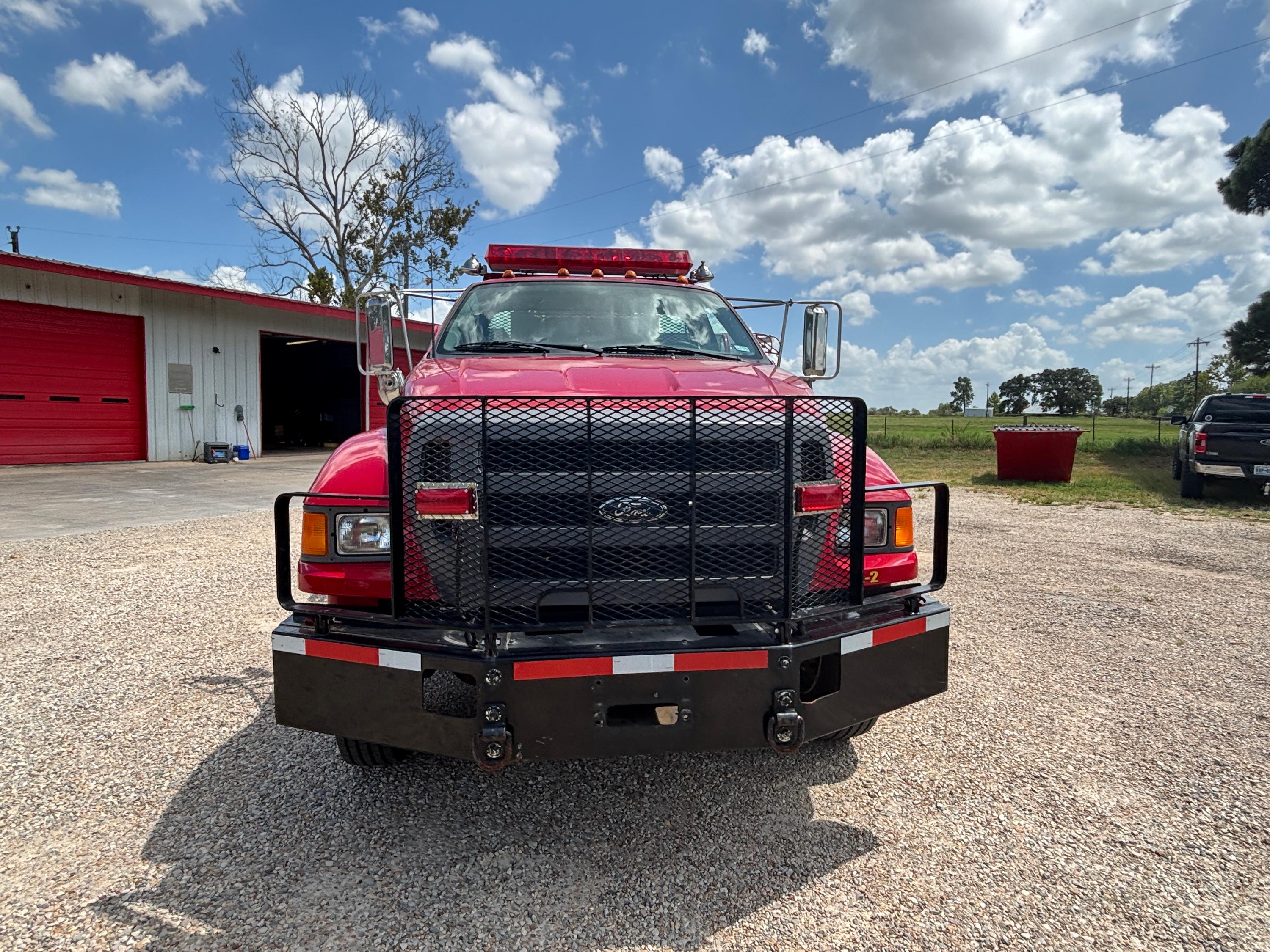 2004 Ford Brush Truck - image 8