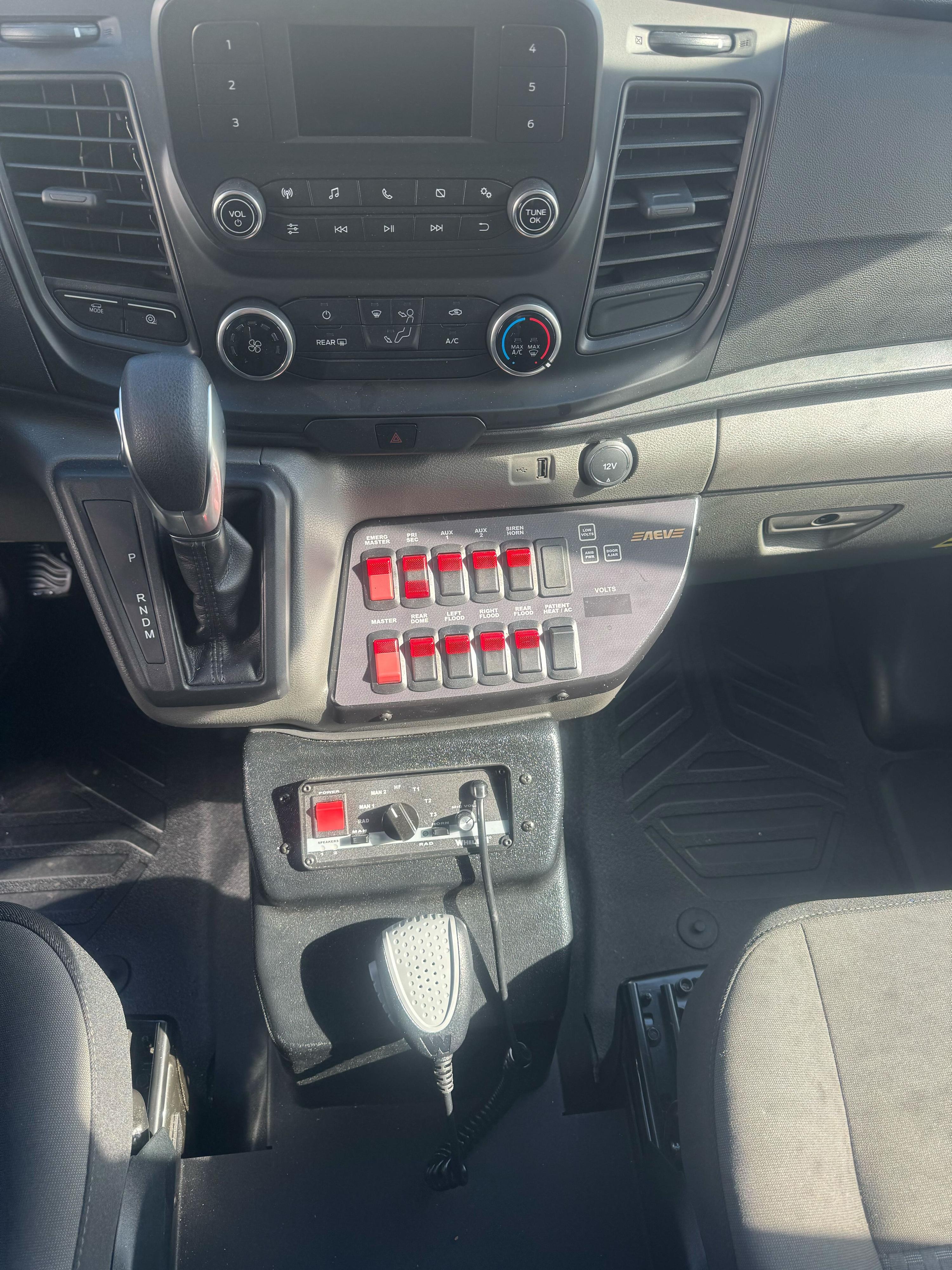 2023 AEV Ford Transit Type 2 Ambulance (includes Stryker Powerload) (786 miles) Ambulance - image 23