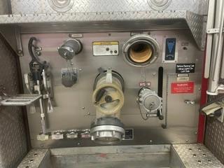 2002 E-One Pumper - image 36
