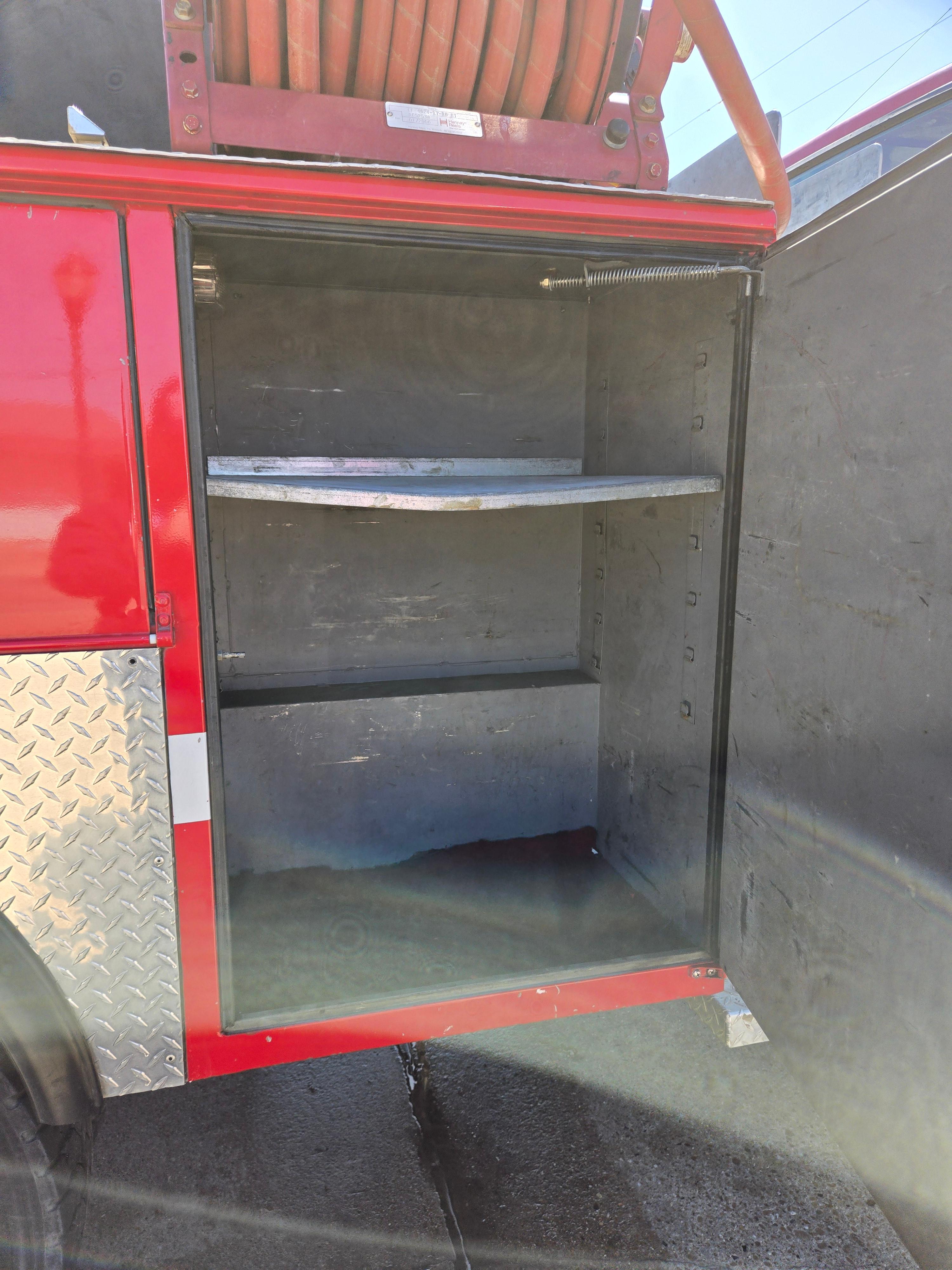 1998 Ford F-800 Booster - image 14