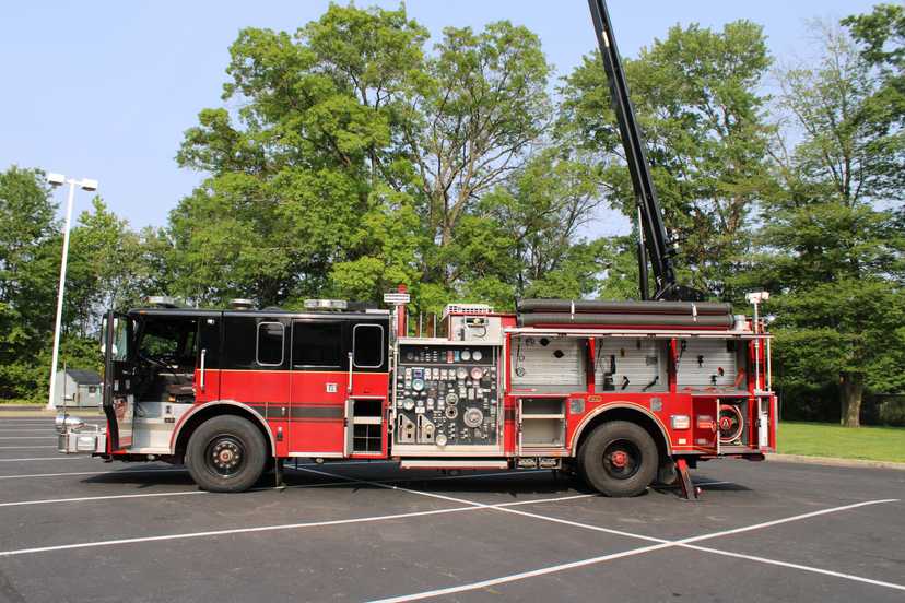 1993 Pierce Lance 54' Telesquirt — photo 7