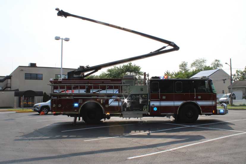 1993 Pierce Lance 54' Telesquirt — photo 8