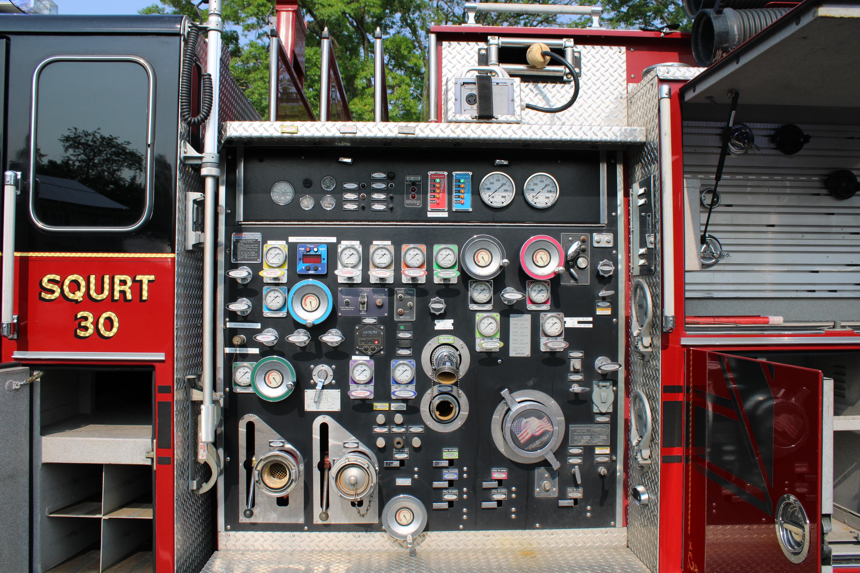 1993 Pierce Lance 54' Telesquirt - image 26