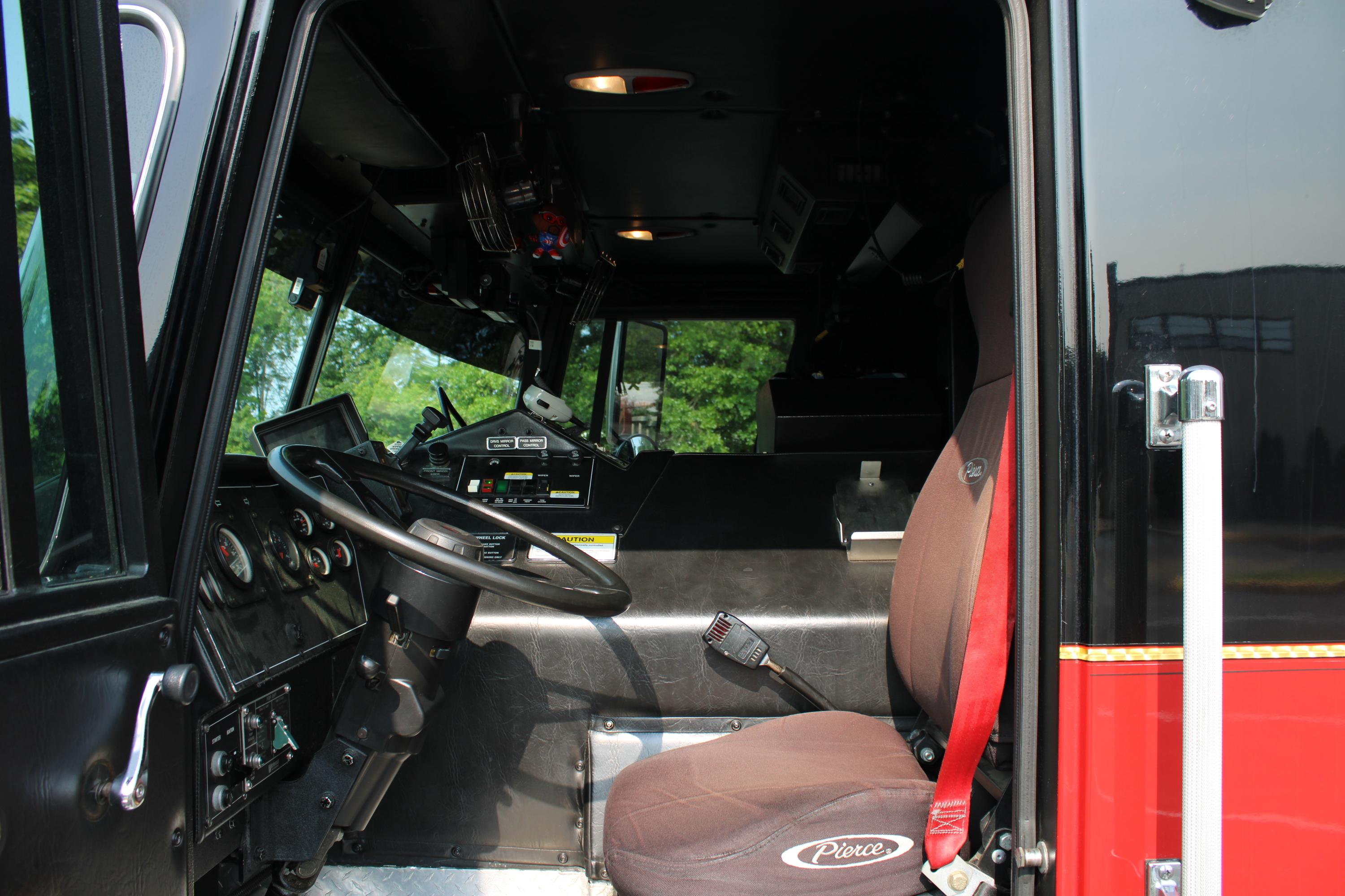 1993 Pierce Lance 54' Telesquirt - image 19