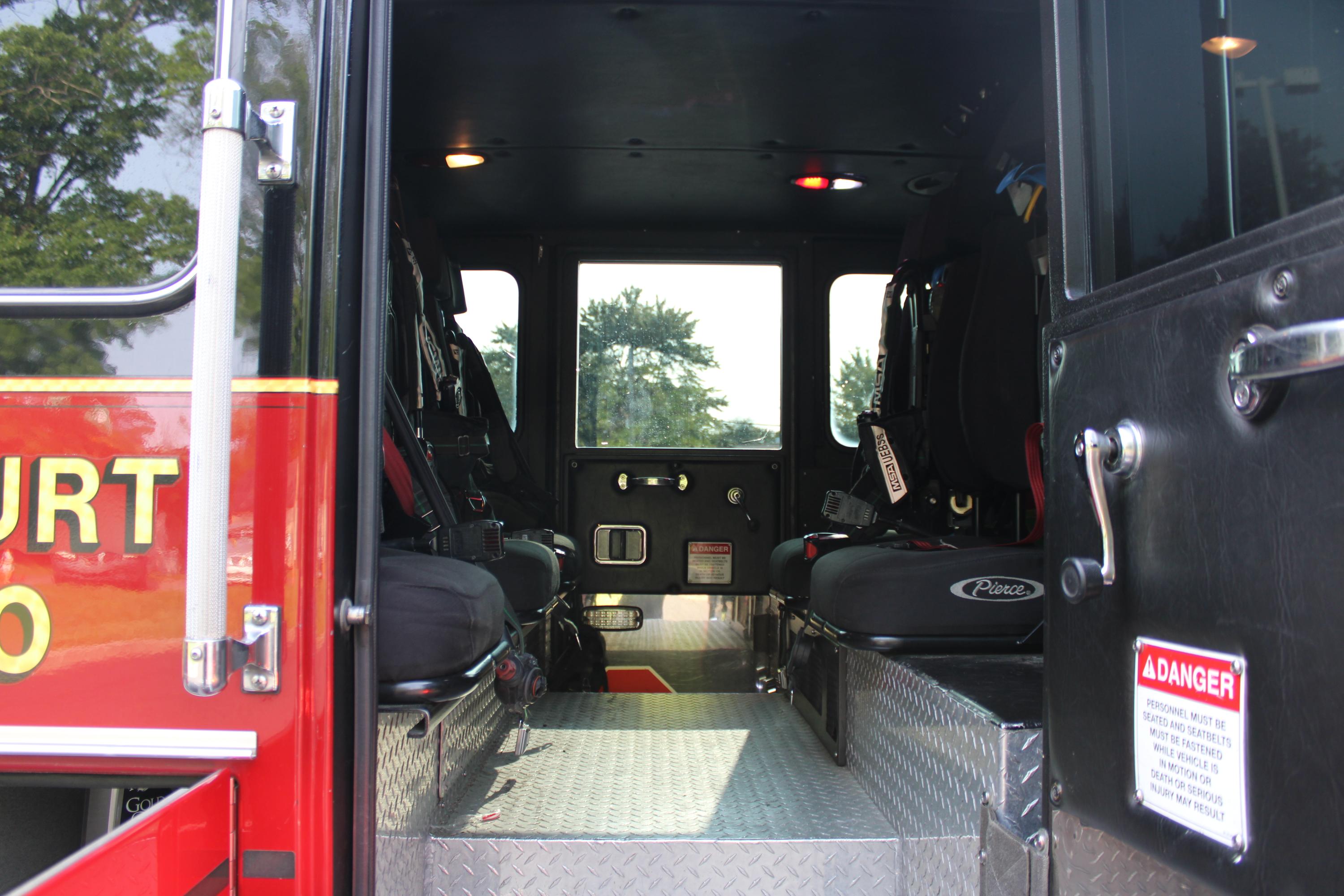 1993 Pierce Lance 54' Telesquirt - image 36