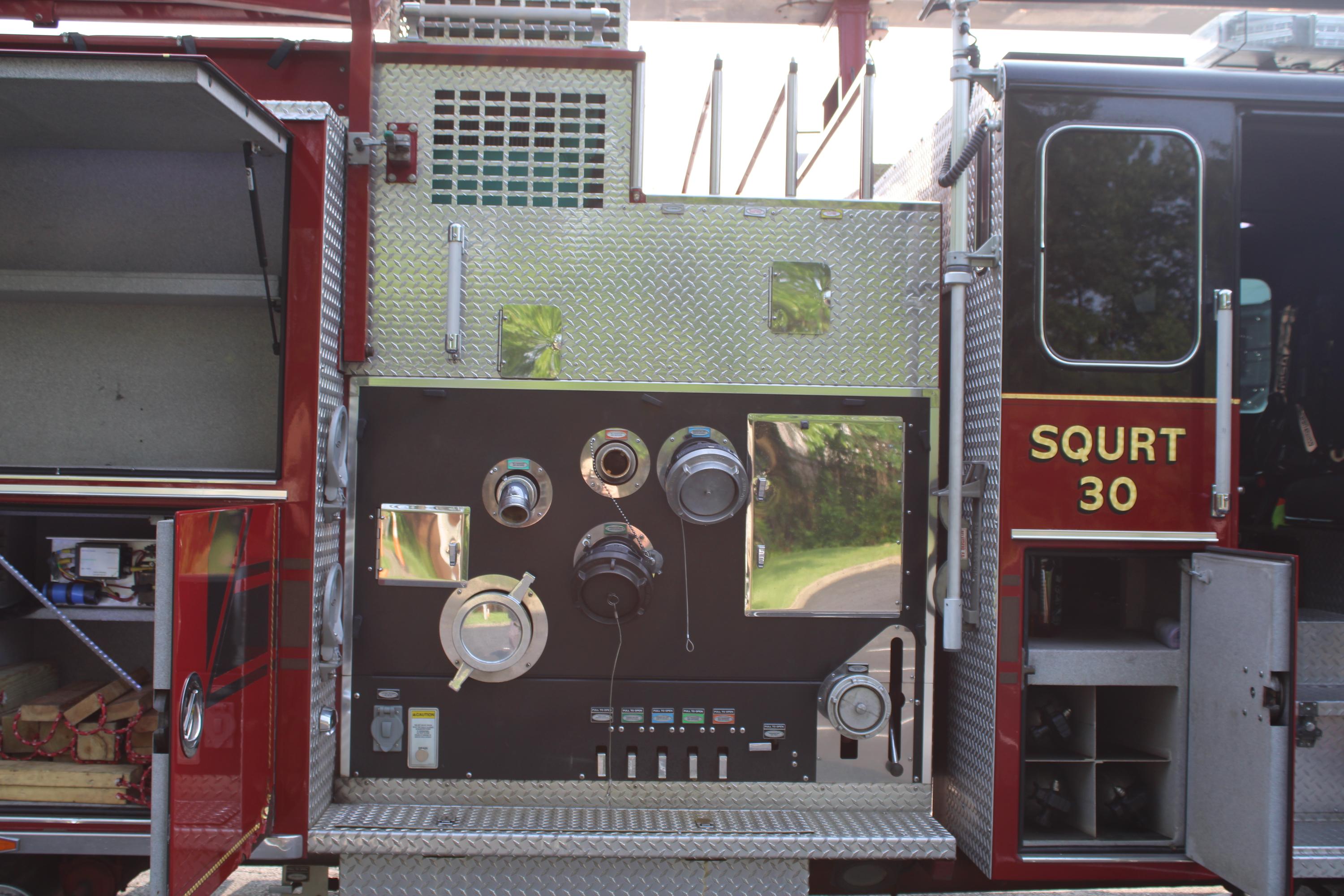 1993 Pierce Lance 54' Telesquirt - image 35