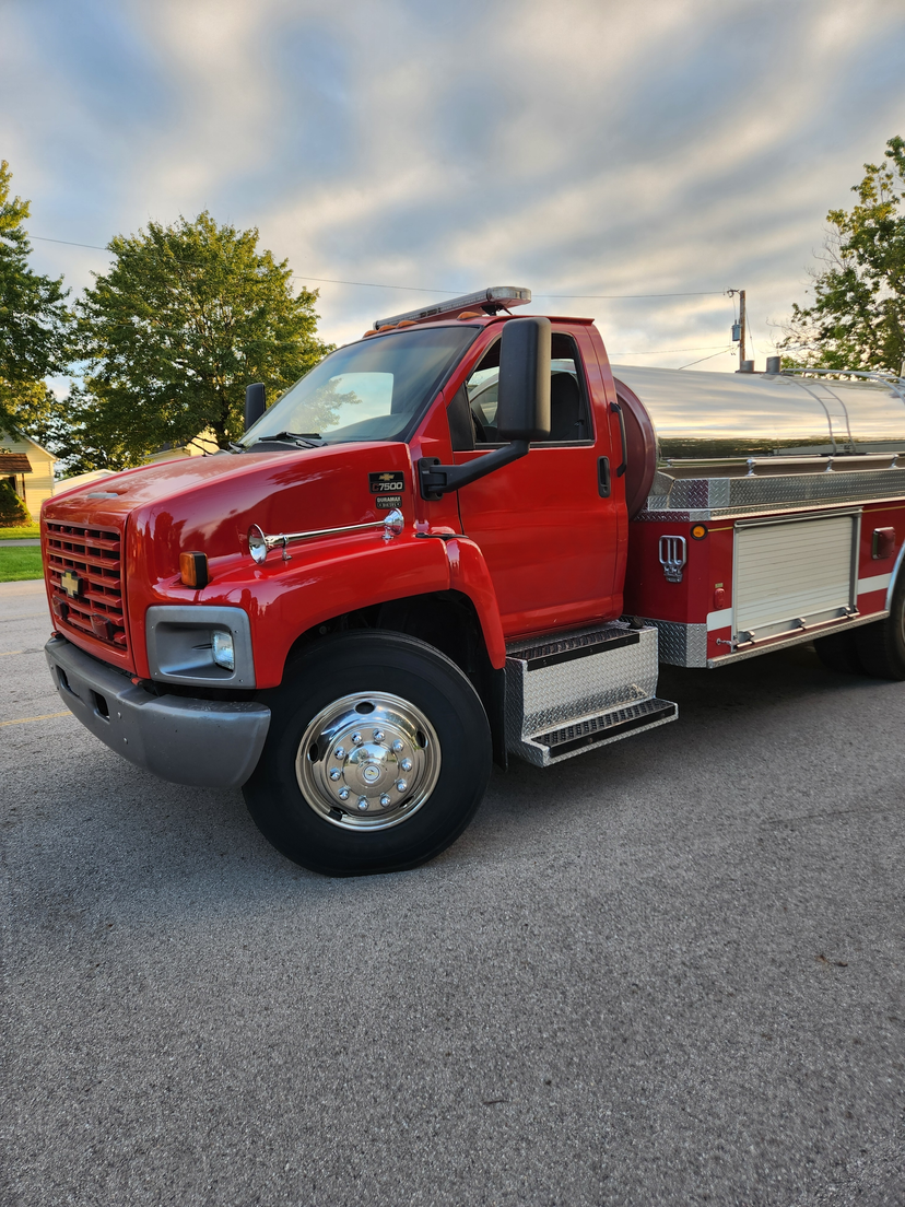 2004 Chevrolet C7500 Tanker