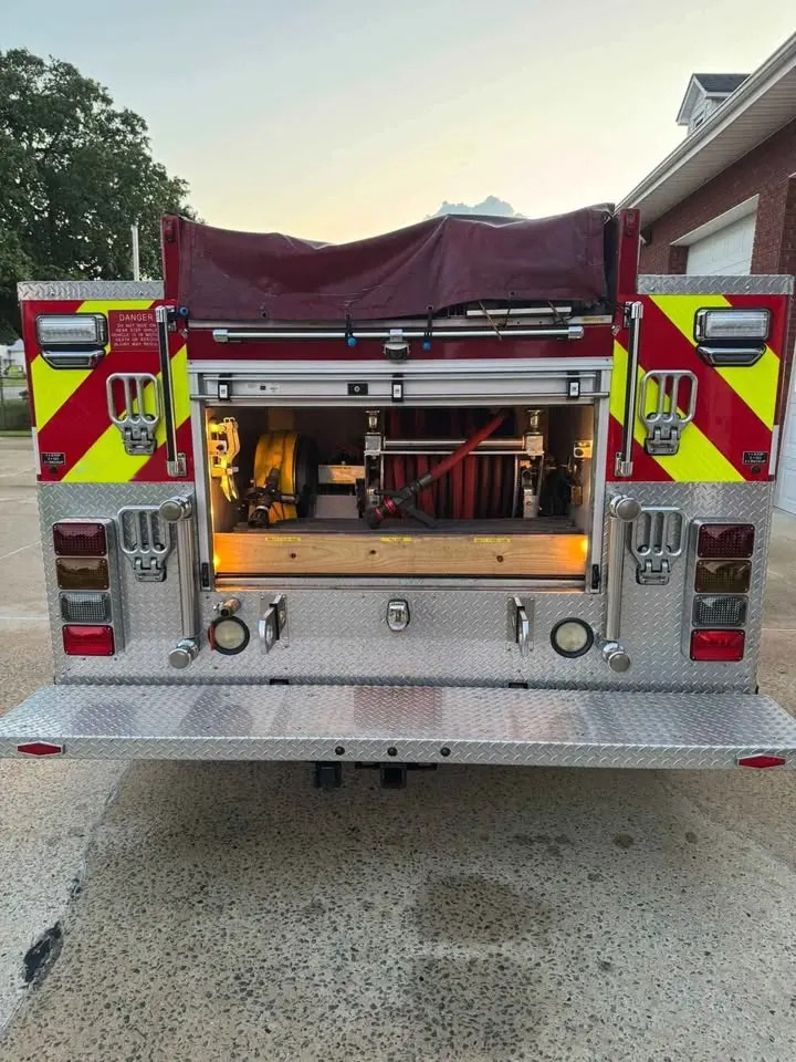 2015 Ford F-550 4x4 Mini Pumper/Brush Truck 175/300/25 - image 5