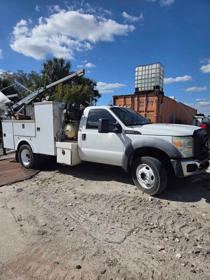 2011 Ford F550 Service Truck - image 1