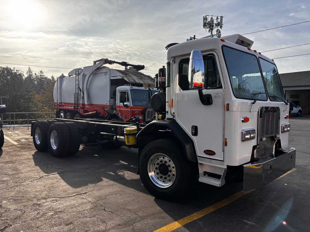 2017 Peterbilt Chassis Only Side Loader