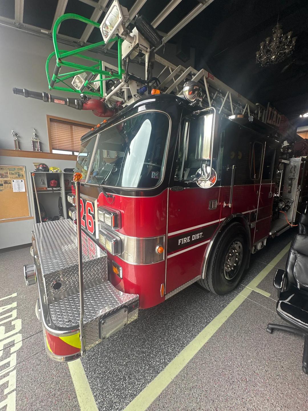 1994 Pierce Lance 105 Quint