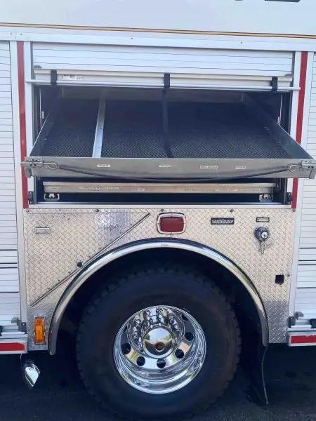 2003 Saulsbury Spartan Heavy Rescue - image 8