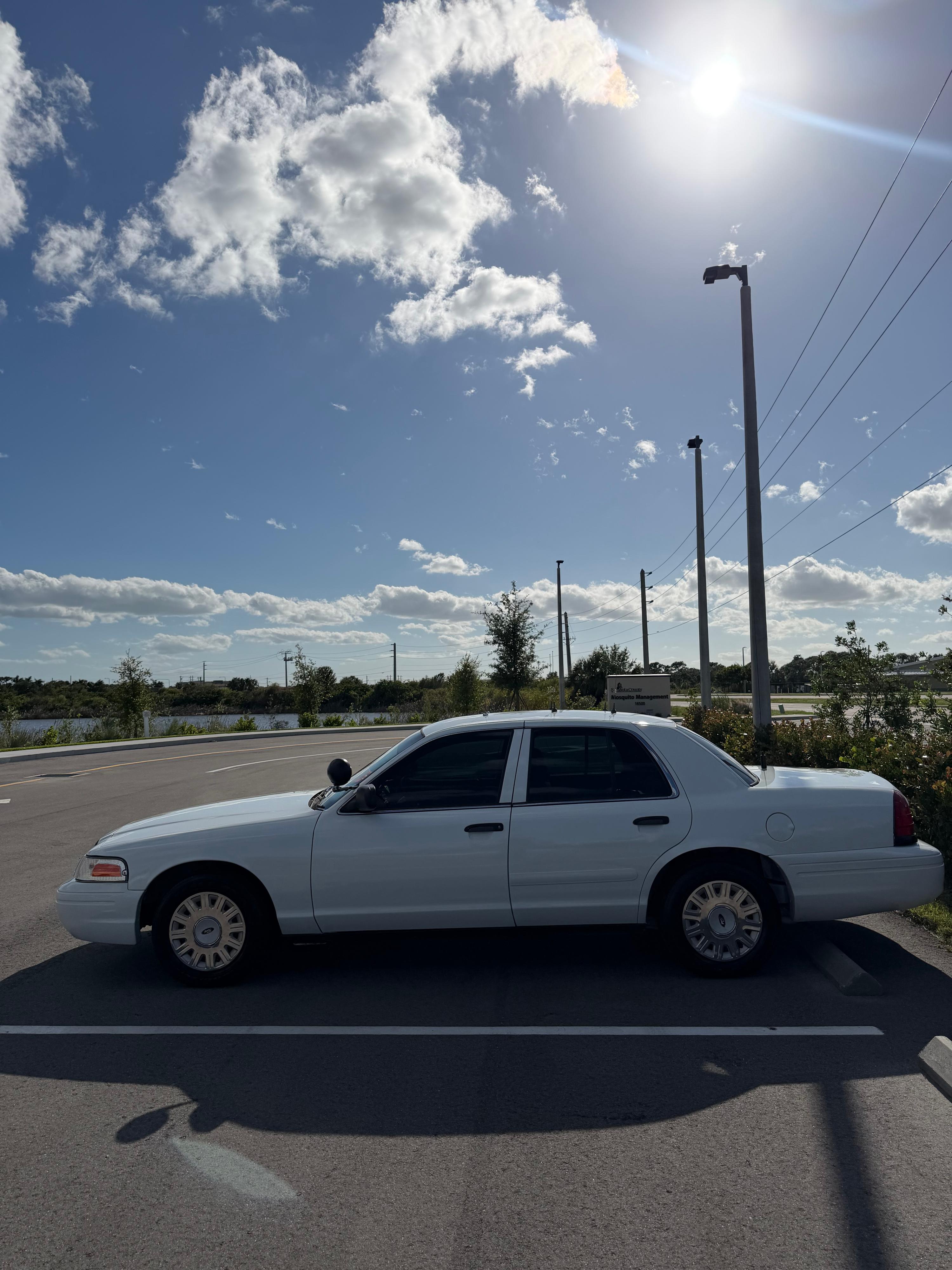 2005 Ford Crown Victoria Command Unit - image 7
