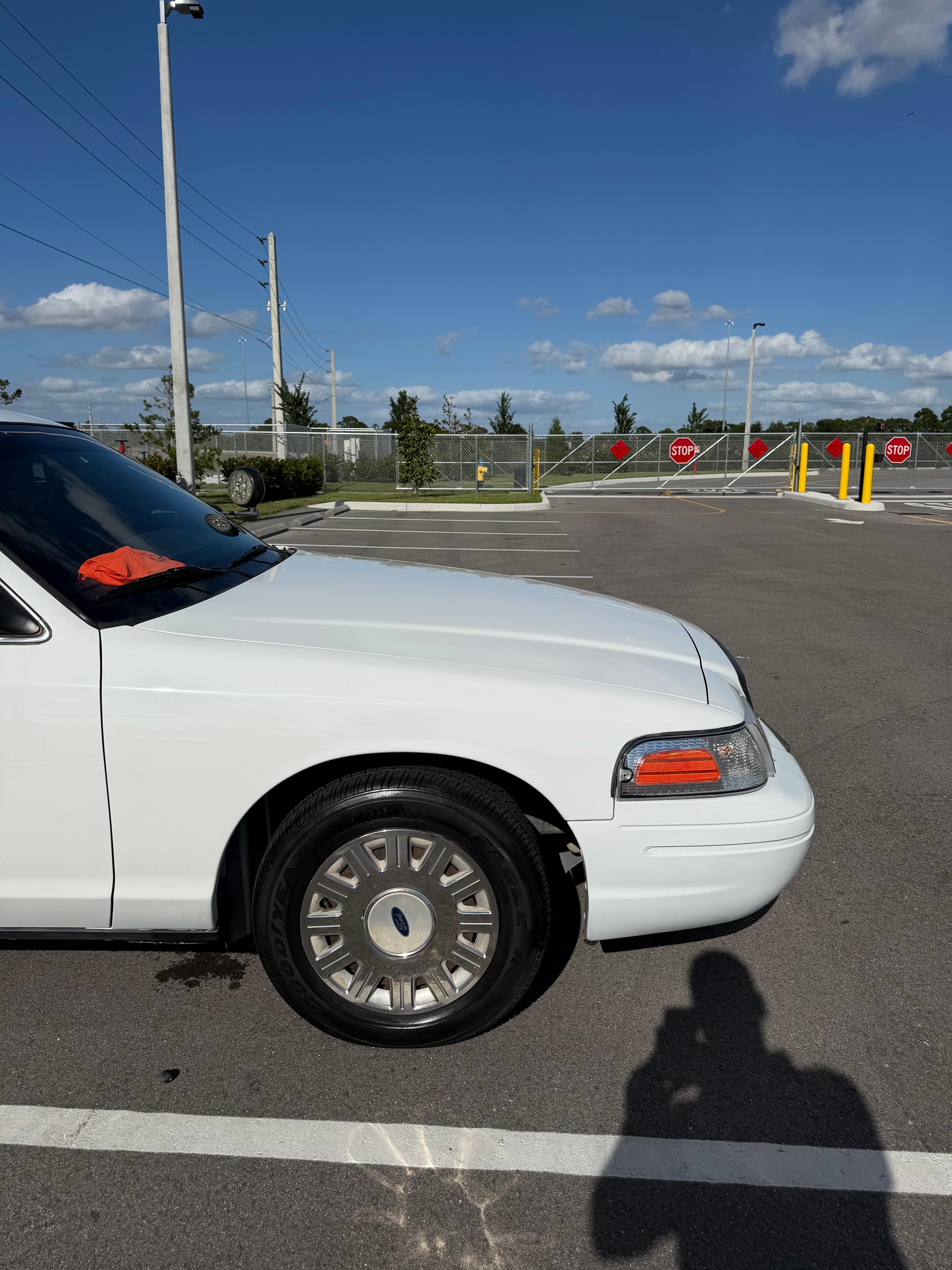 2005 Ford Crown Victoria Command Unit - image 5
