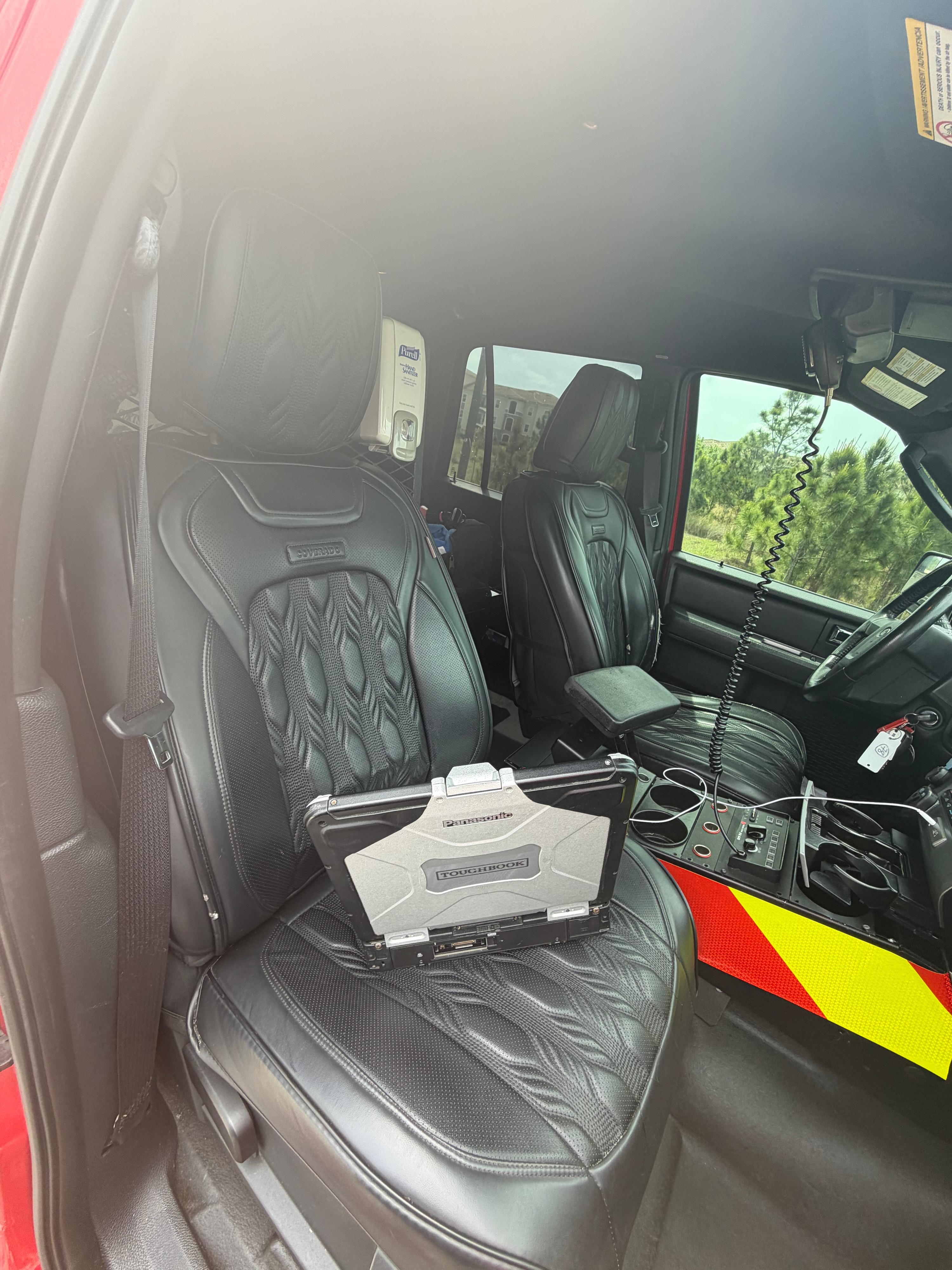 2015 Ford Expedition el 4x4 Command Unit - image 6