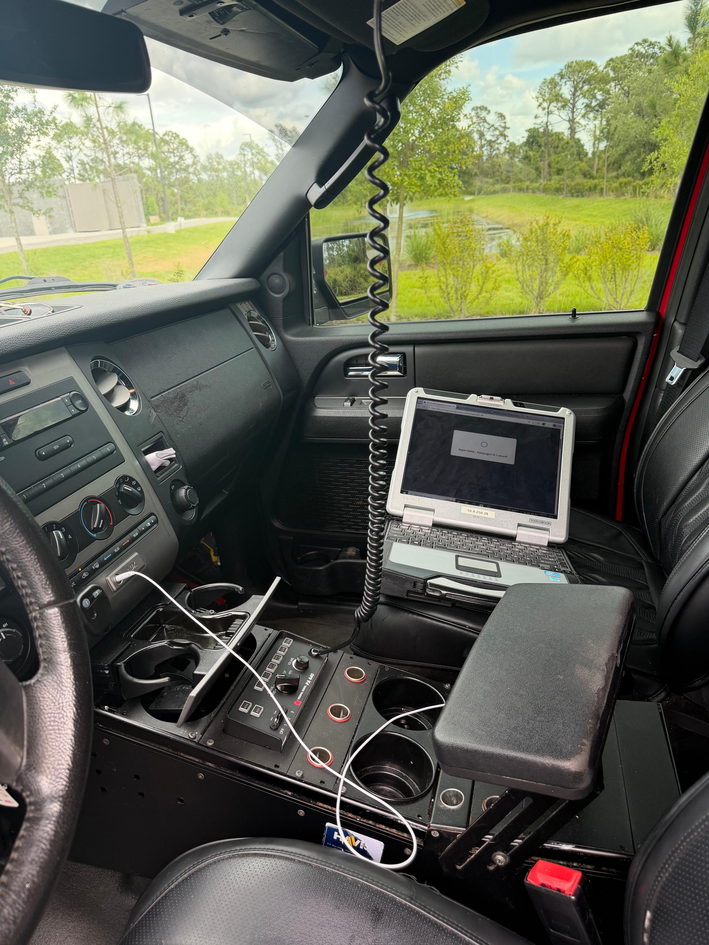 2015 Ford Expedition el 4x4 Command Unit - image 19