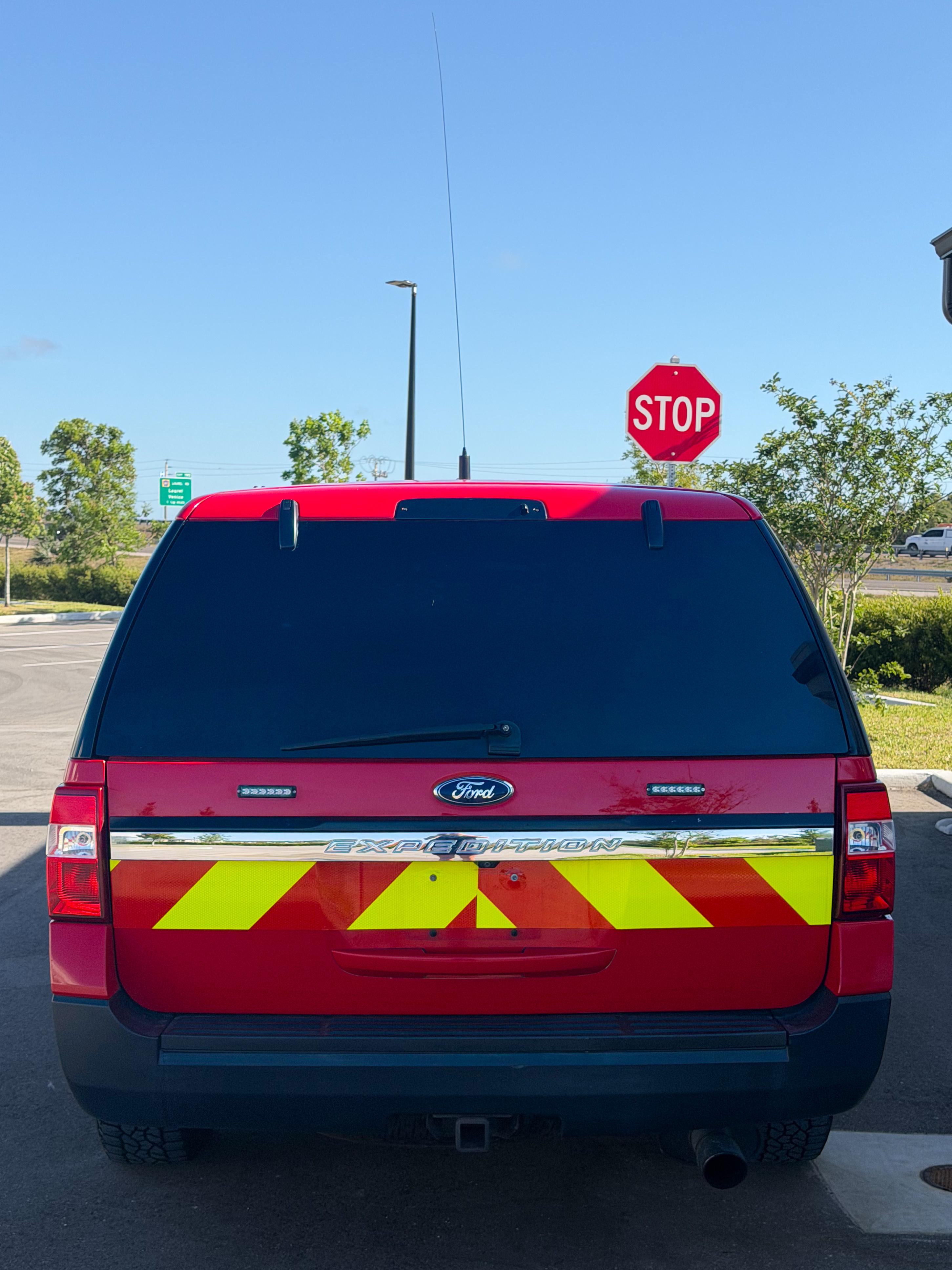2015 Ford Expedition el 4x4 Command Unit - image 11