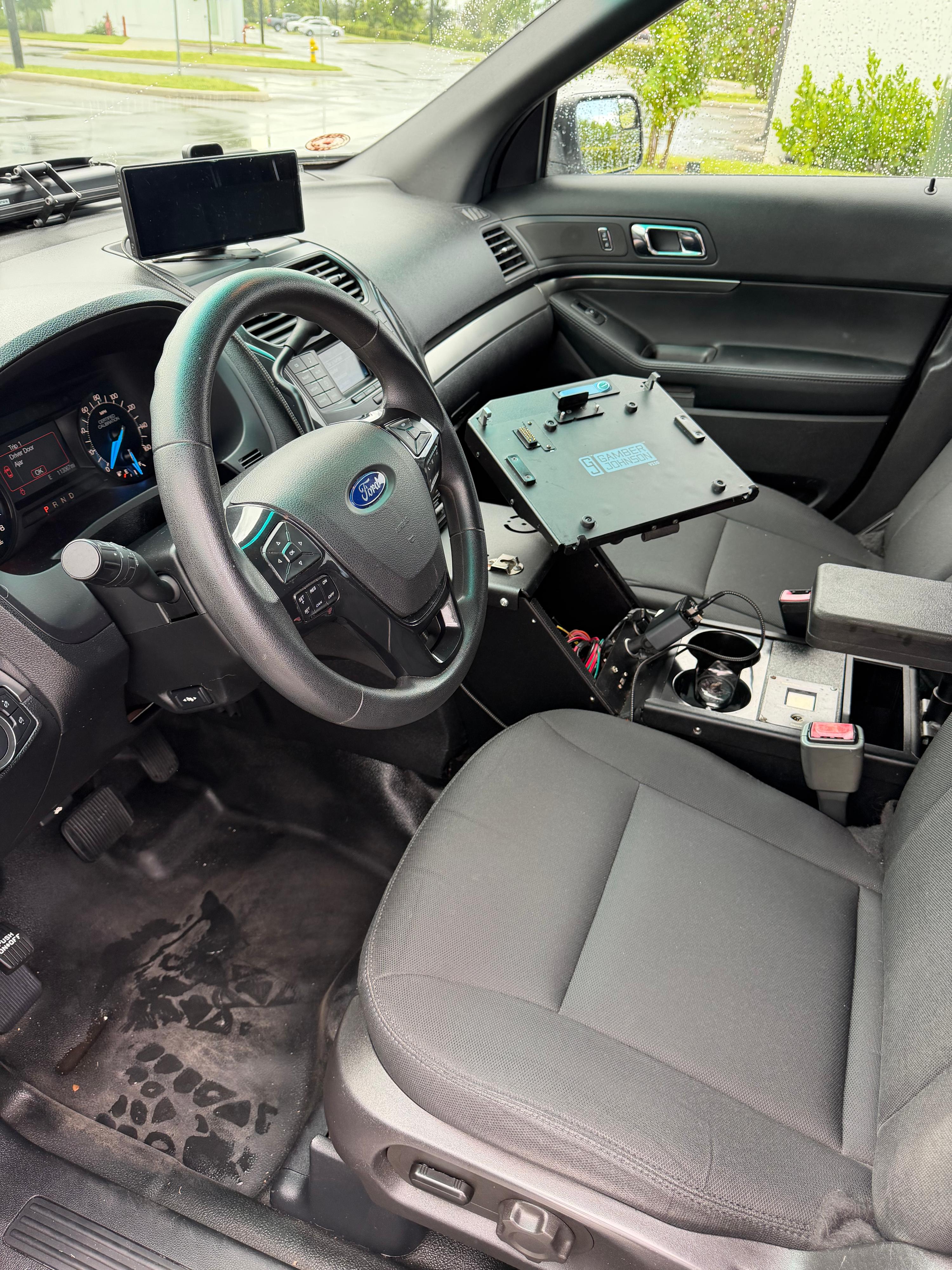 2017 Ford Explorer 4x4 Command Unit - image 9