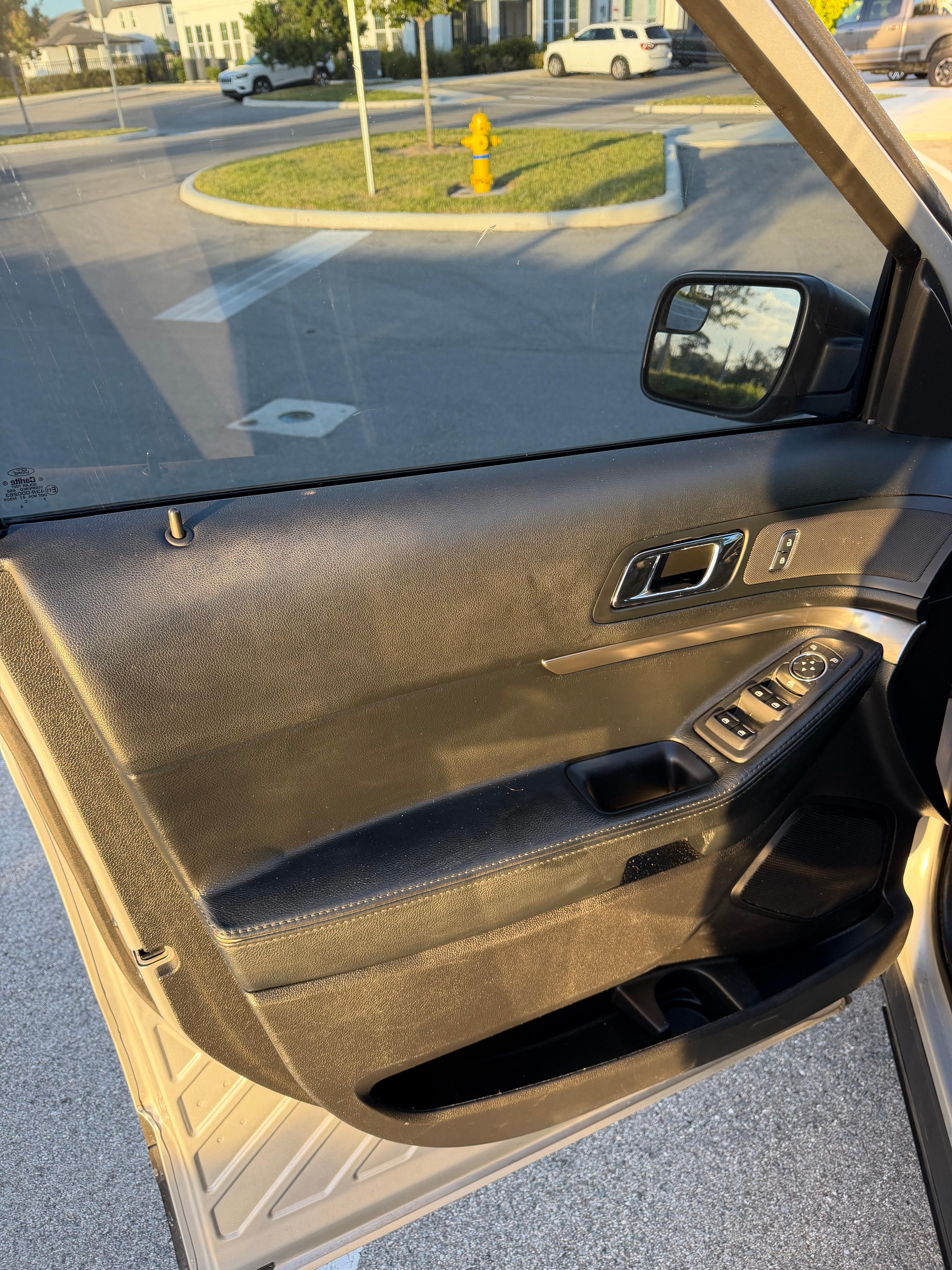 2017 Ford Explorer 4x4 Command Unit - image 24