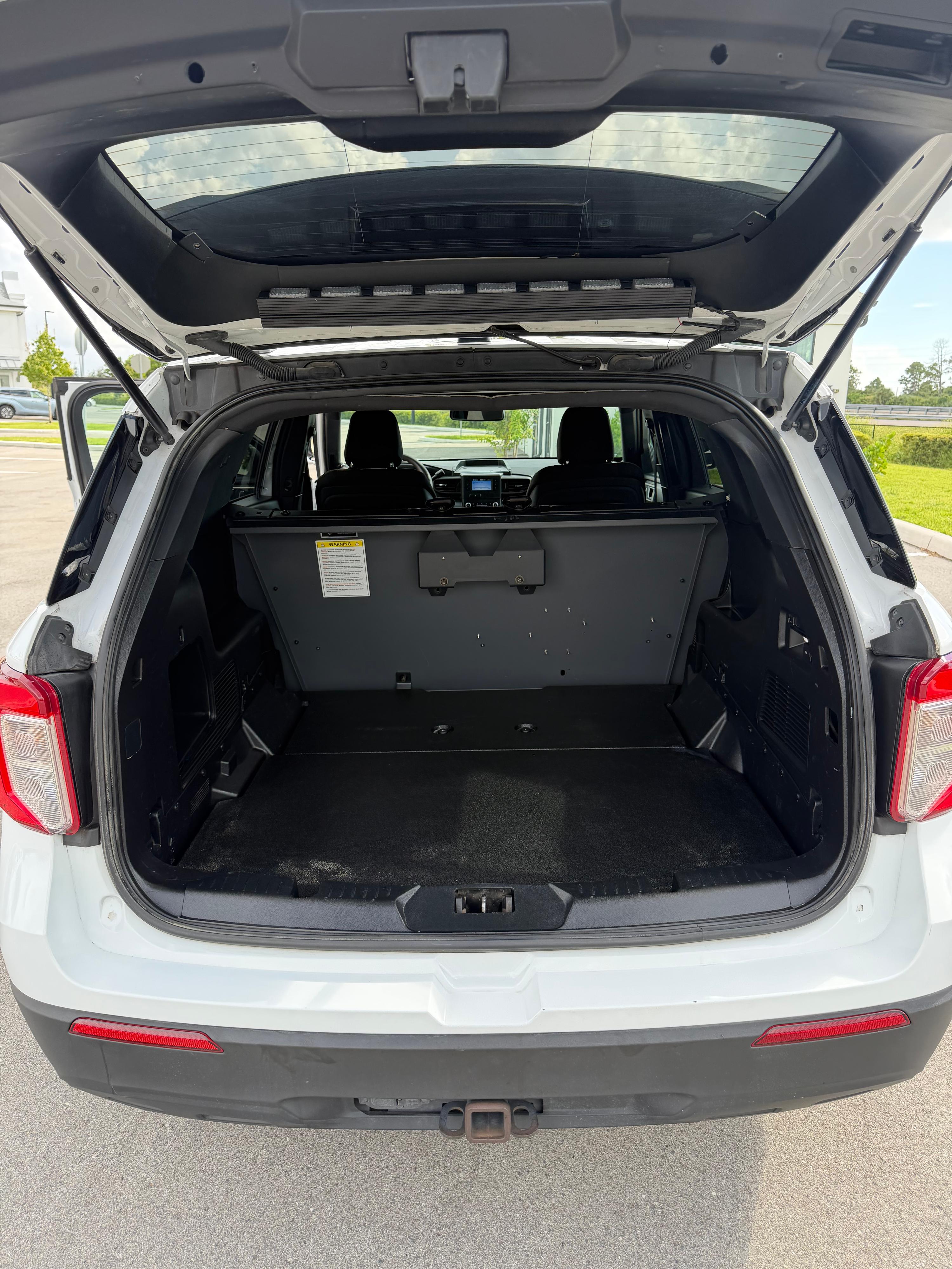 2020 Ford Explorer 4x4 Command Unit - image 17