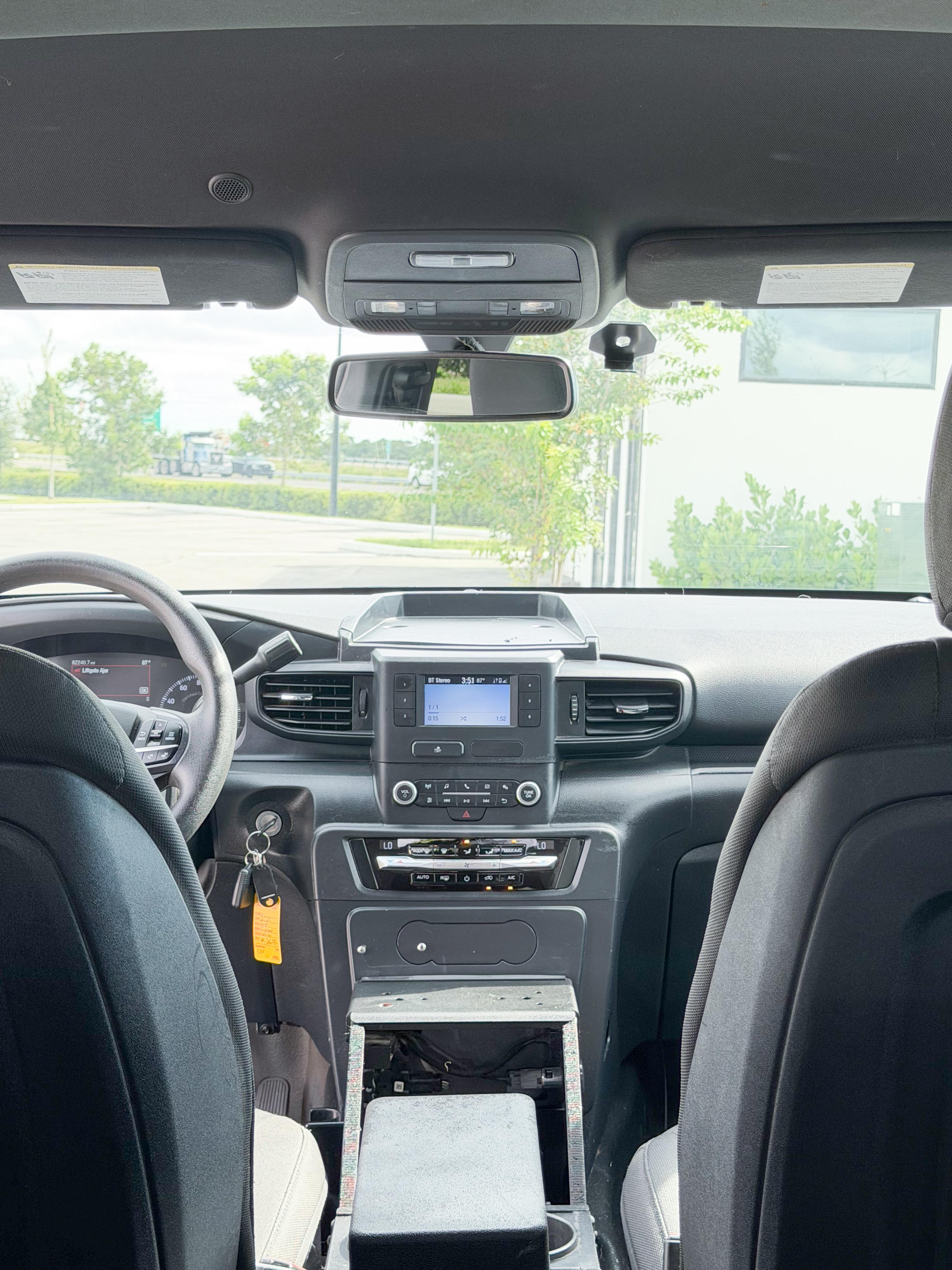 2020 Ford Explorer 4x4 Command Unit - image 18