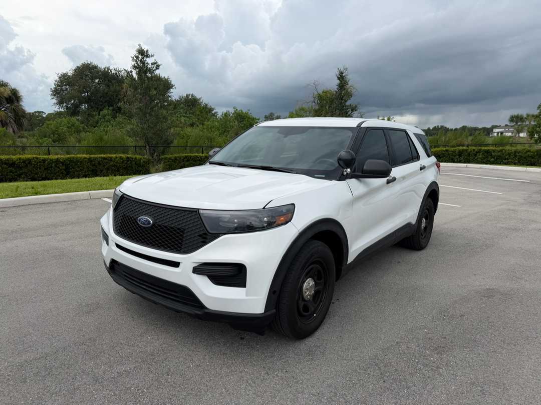 2022 Ford Explorer 4x4 Command Unit