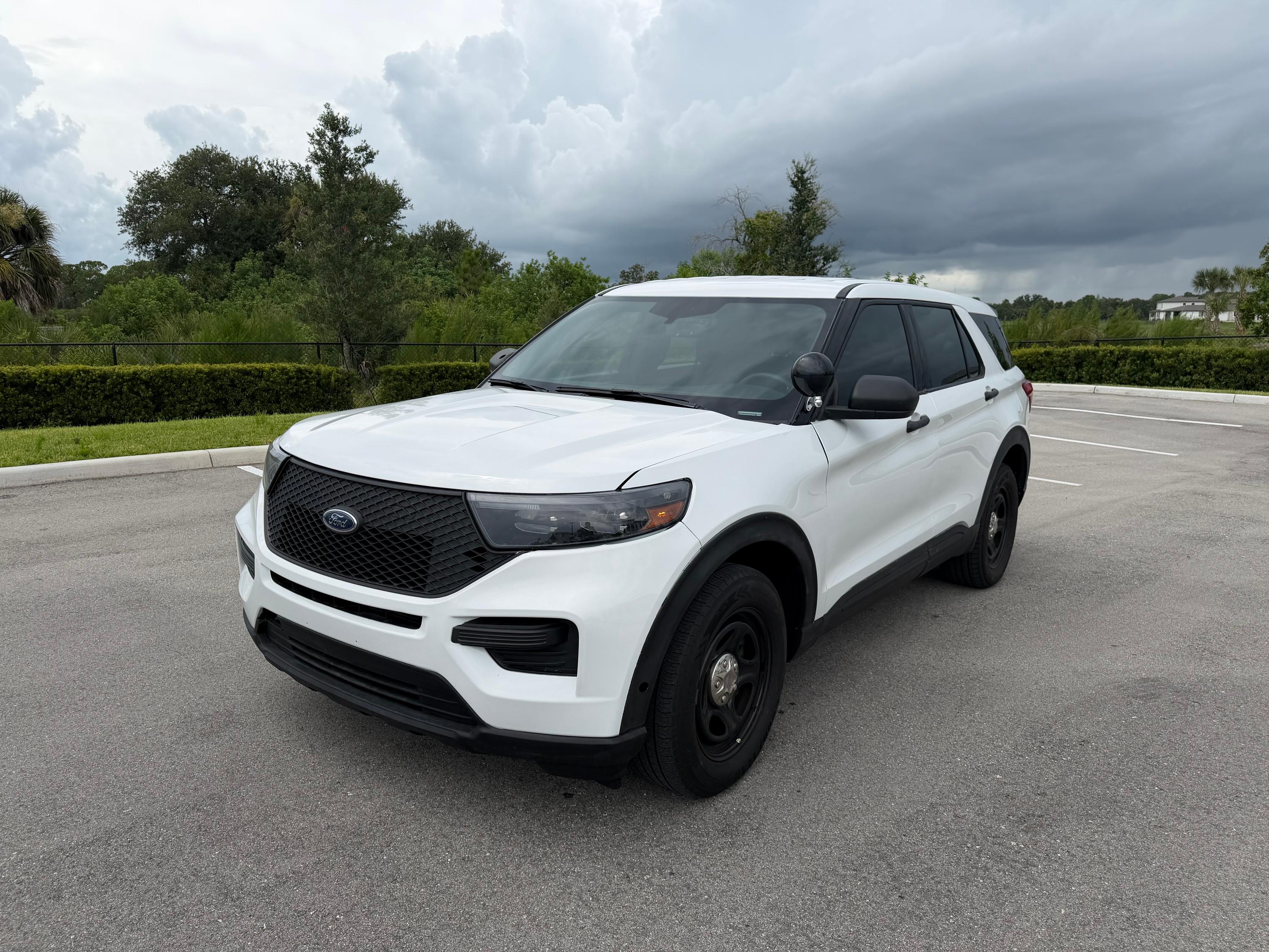 2022 Ford Explorer 4x4 Command Unit - image 1