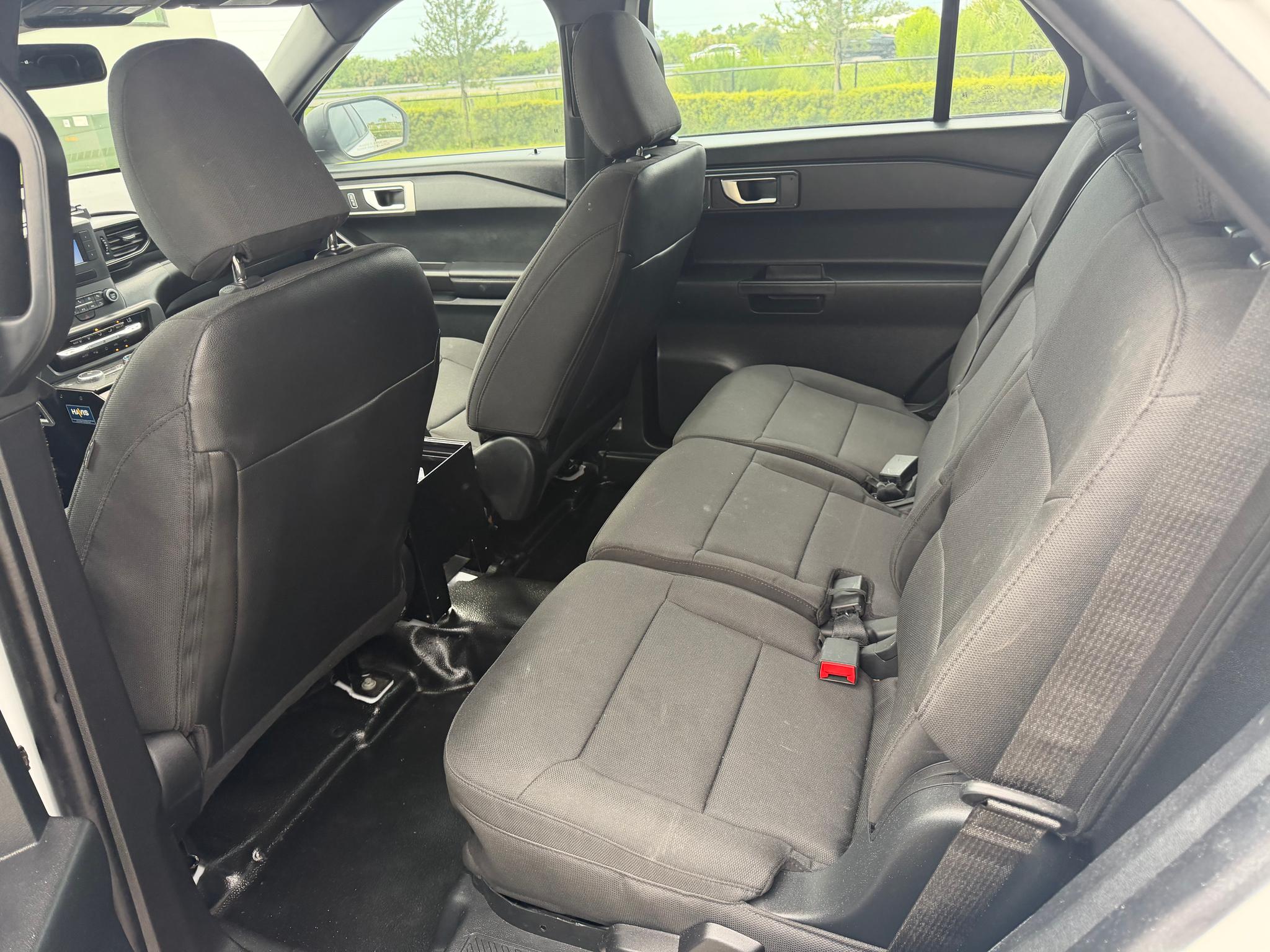 2022 Ford Explorer 4x4 Command Unit - image 5