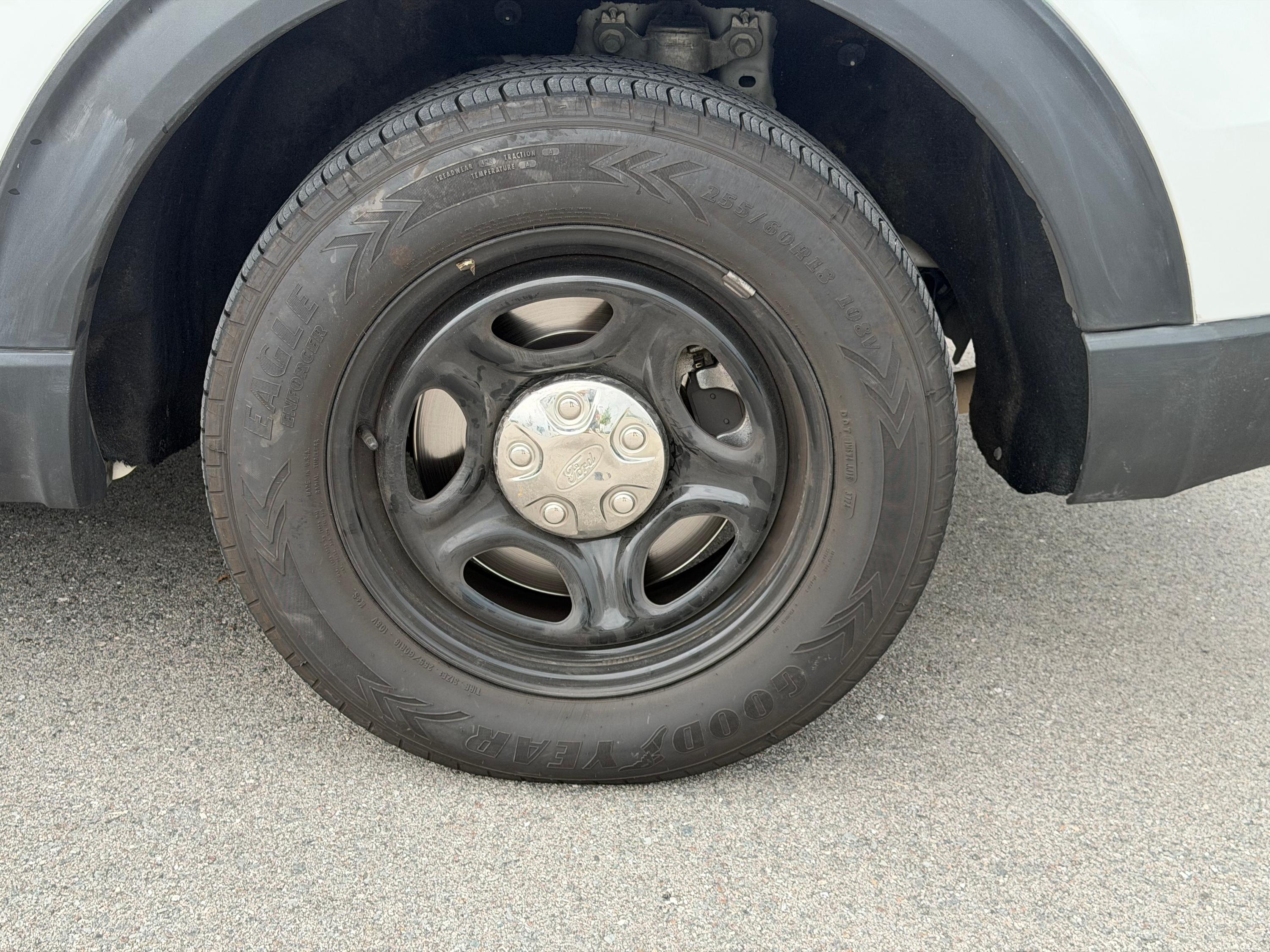 2022 Ford Explorer 4x4 Command Unit - image 18