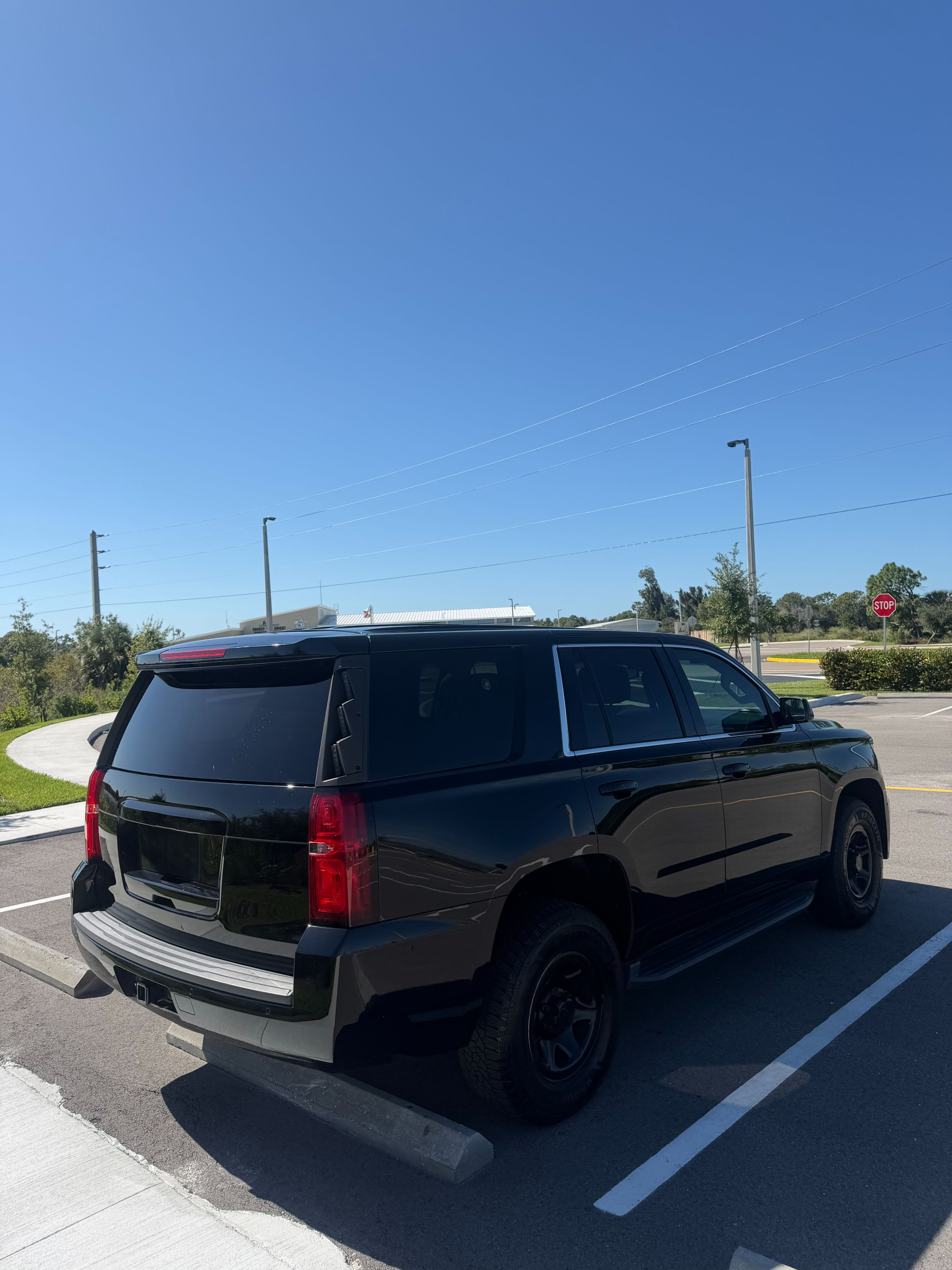 2018 Chevrolet Tahoe 4x4 Command Unit - image 9
