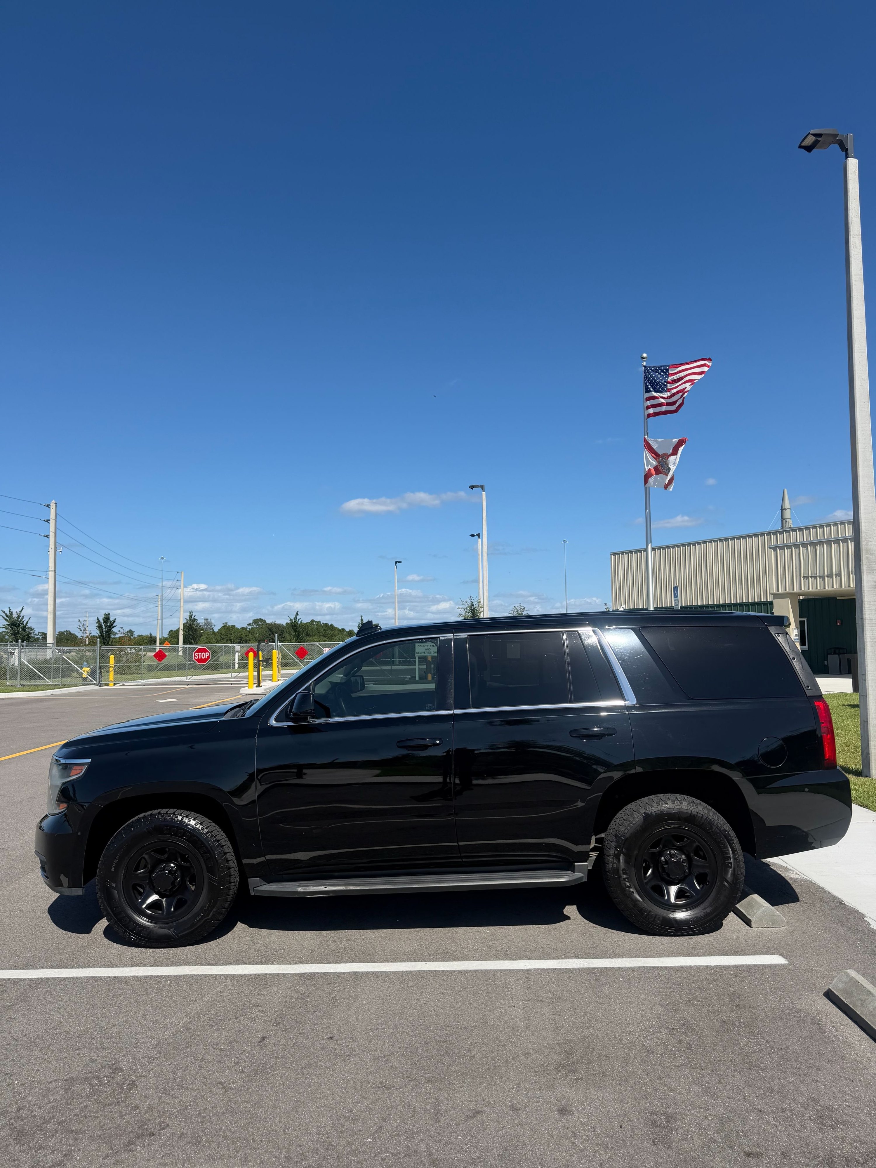 2018 Chevrolet Tahoe 4x4 Command Unit - image 7