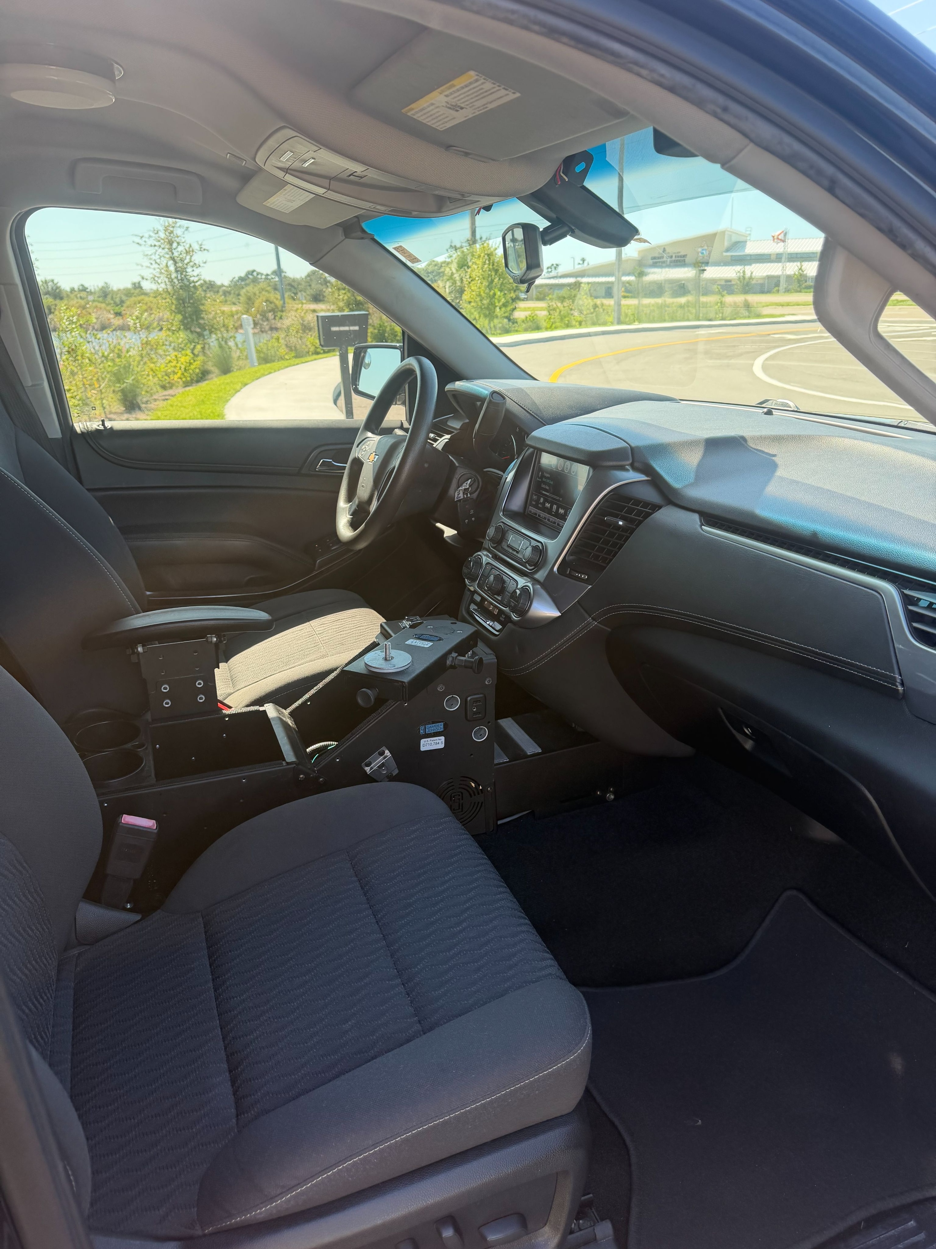 2018 Chevrolet Tahoe 4x4 Command Unit - image 10