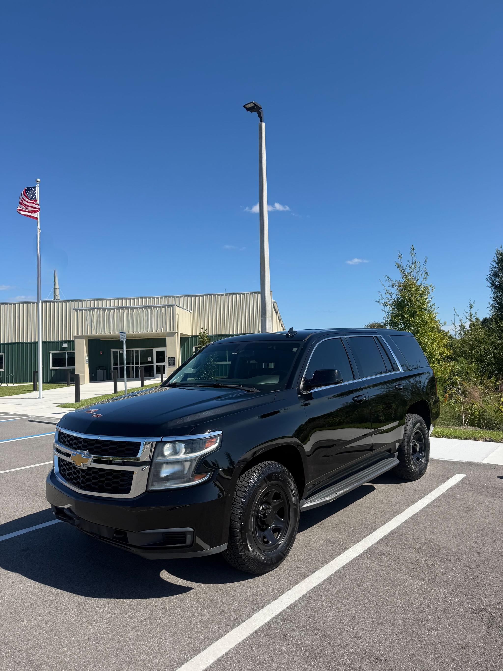 2018 Chevrolet Tahoe 4x4 Command Unit - image 1