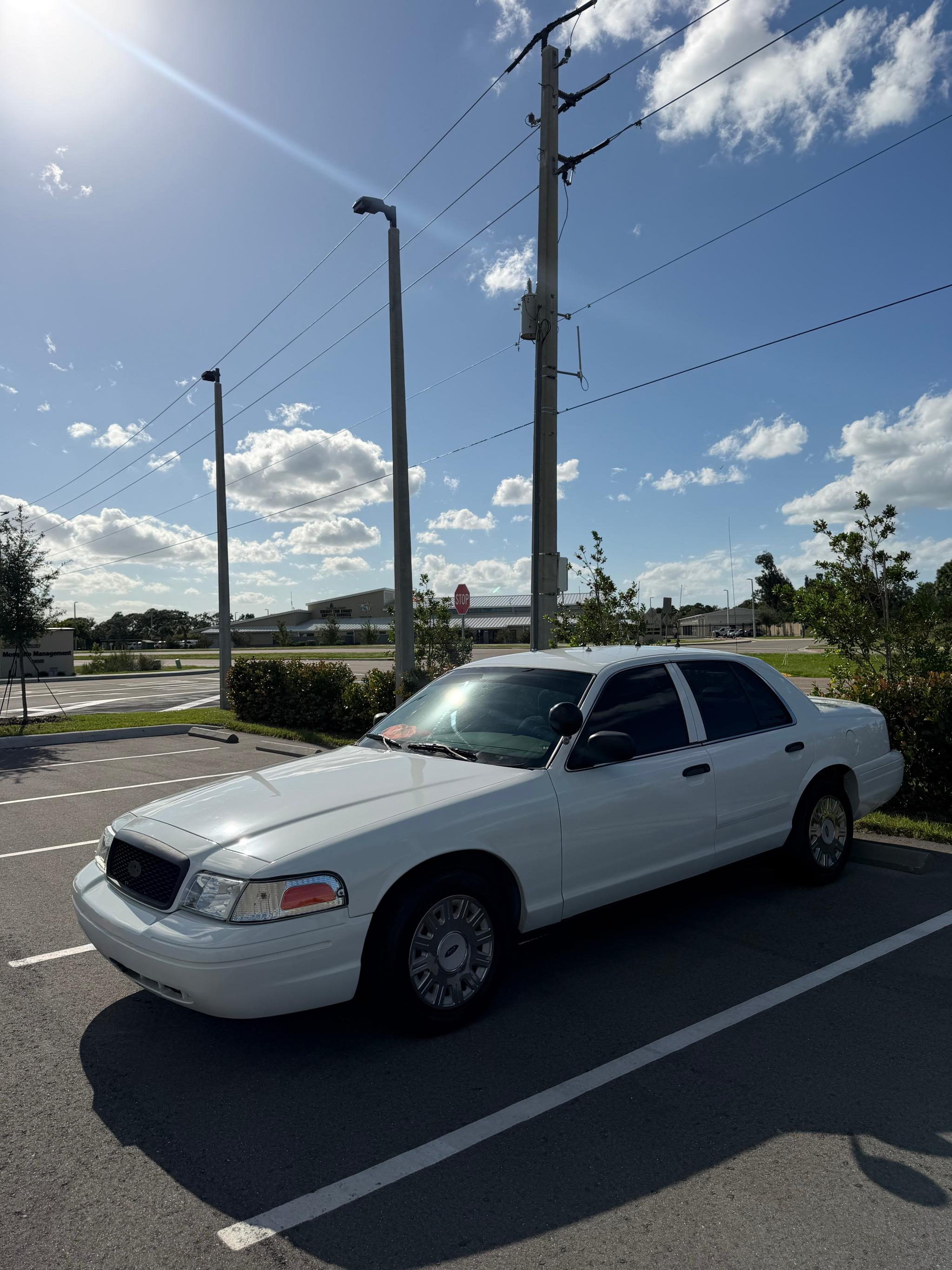 2005 Ford Crown Victoria Command Unit - image 1