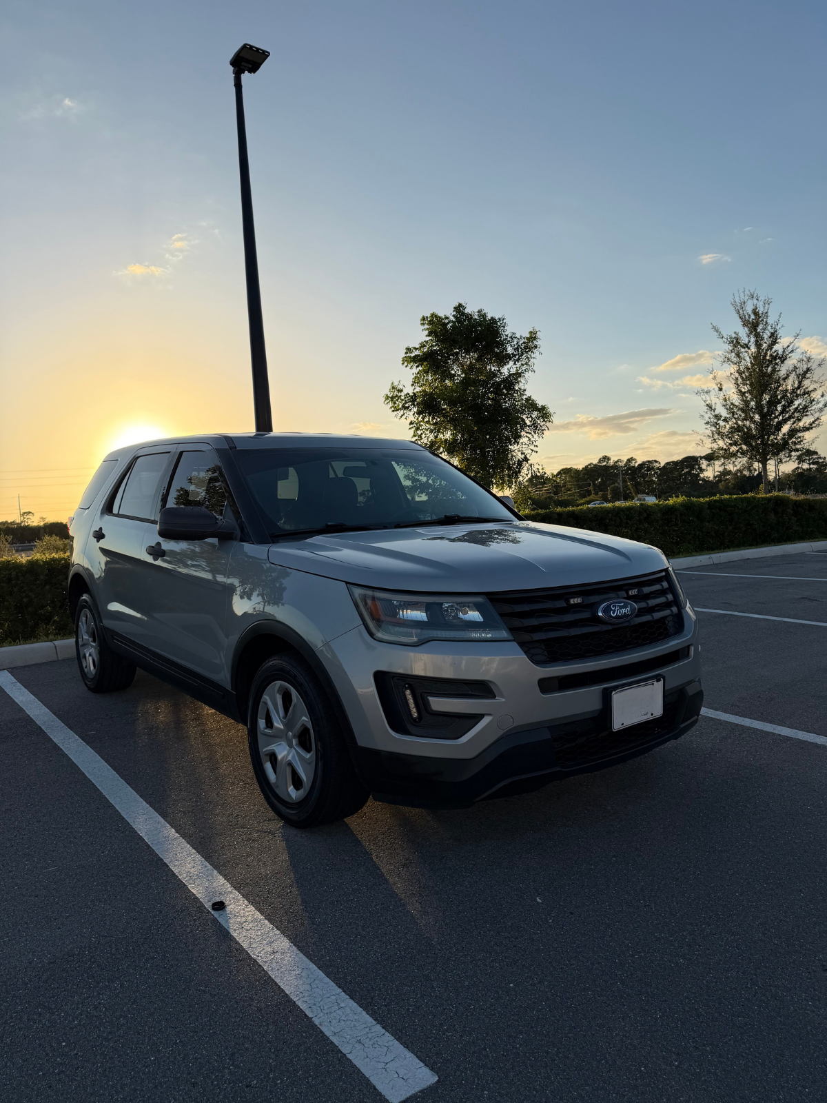 2017 Ford Explorer 4x4 Command Unit - image 3