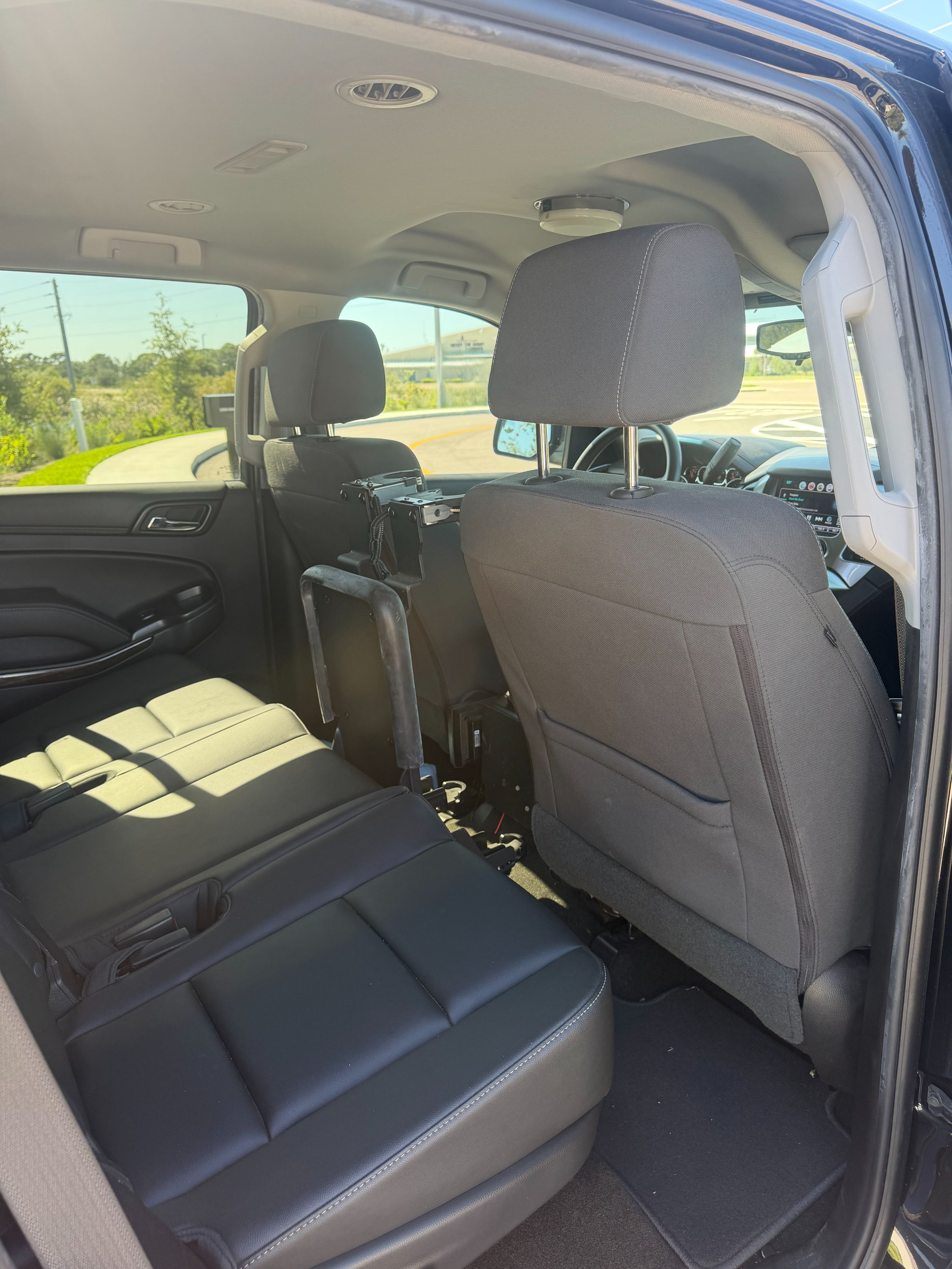 2018 Chevrolet Tahoe 4x4 Command Unit - image 11