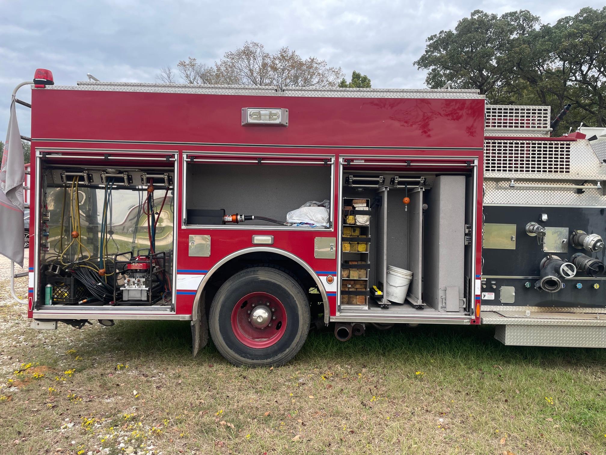 2002 Pierce Pumper - image 6