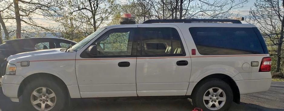 2008 Ford Expedition Command - image 1