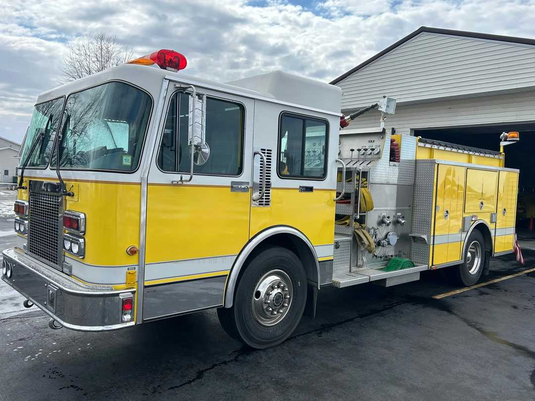 1994 Spartan Diamond Pumper