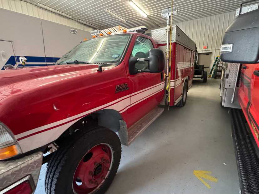 2000 E-One Ford 4x4 Light Rescue