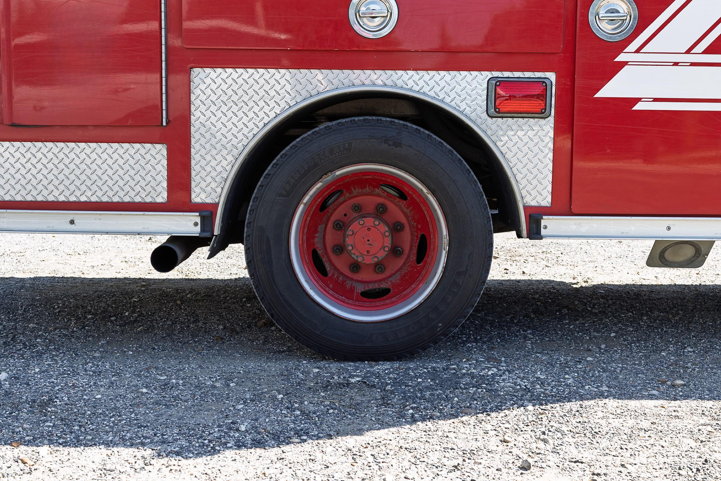 2000 E-One Ford 4x4 Light Rescue - image 60