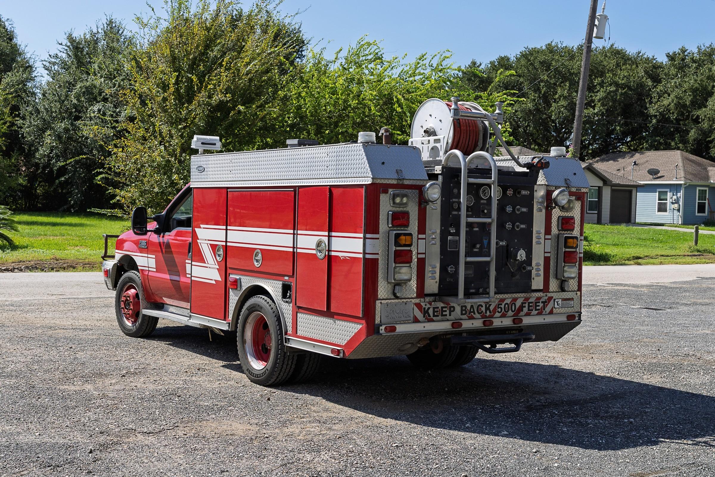 2000 E-One Ford 4x4 Light Rescue - image 7