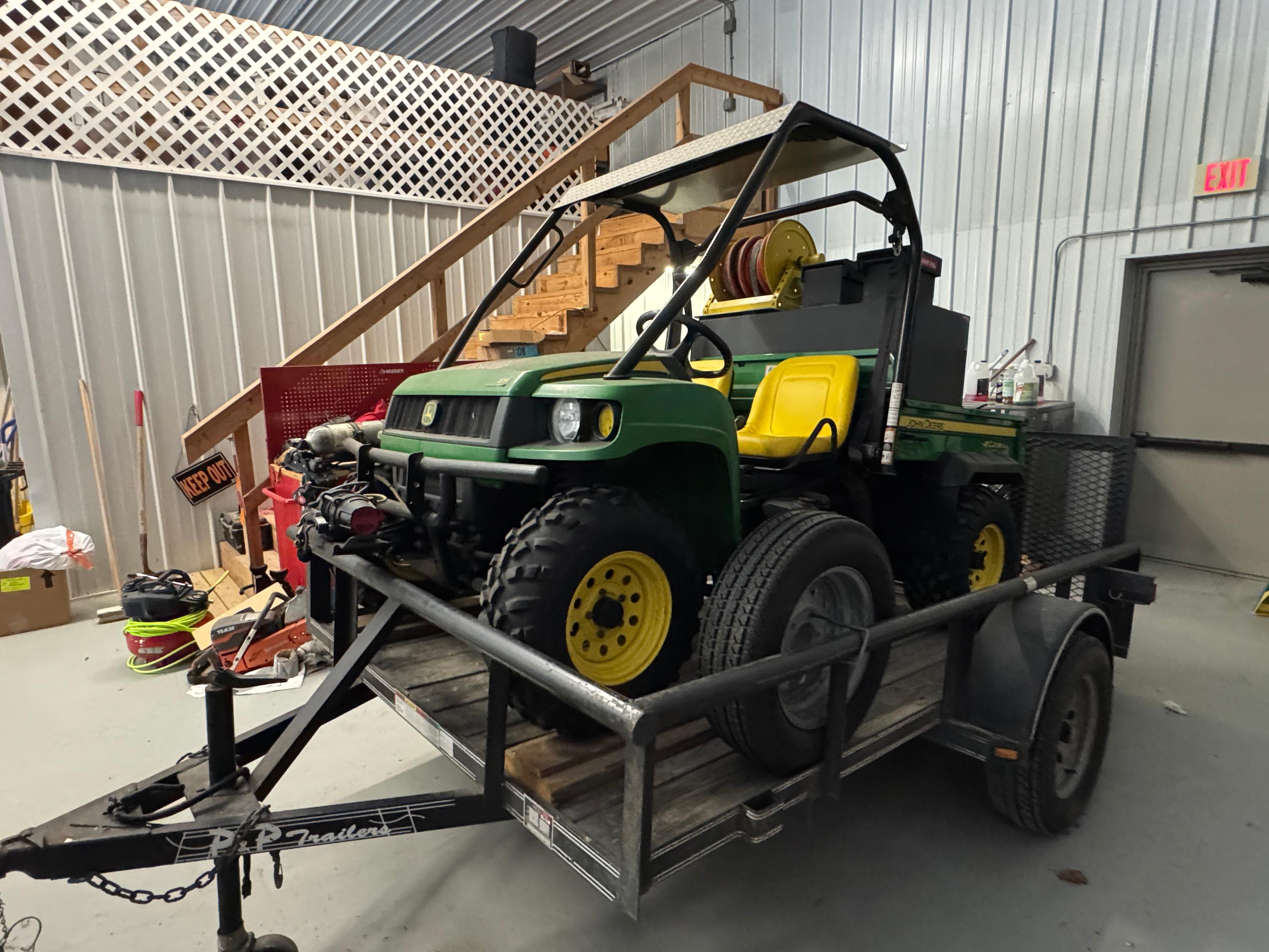 John Deere Gator 620i XUV 4x4 - image 4