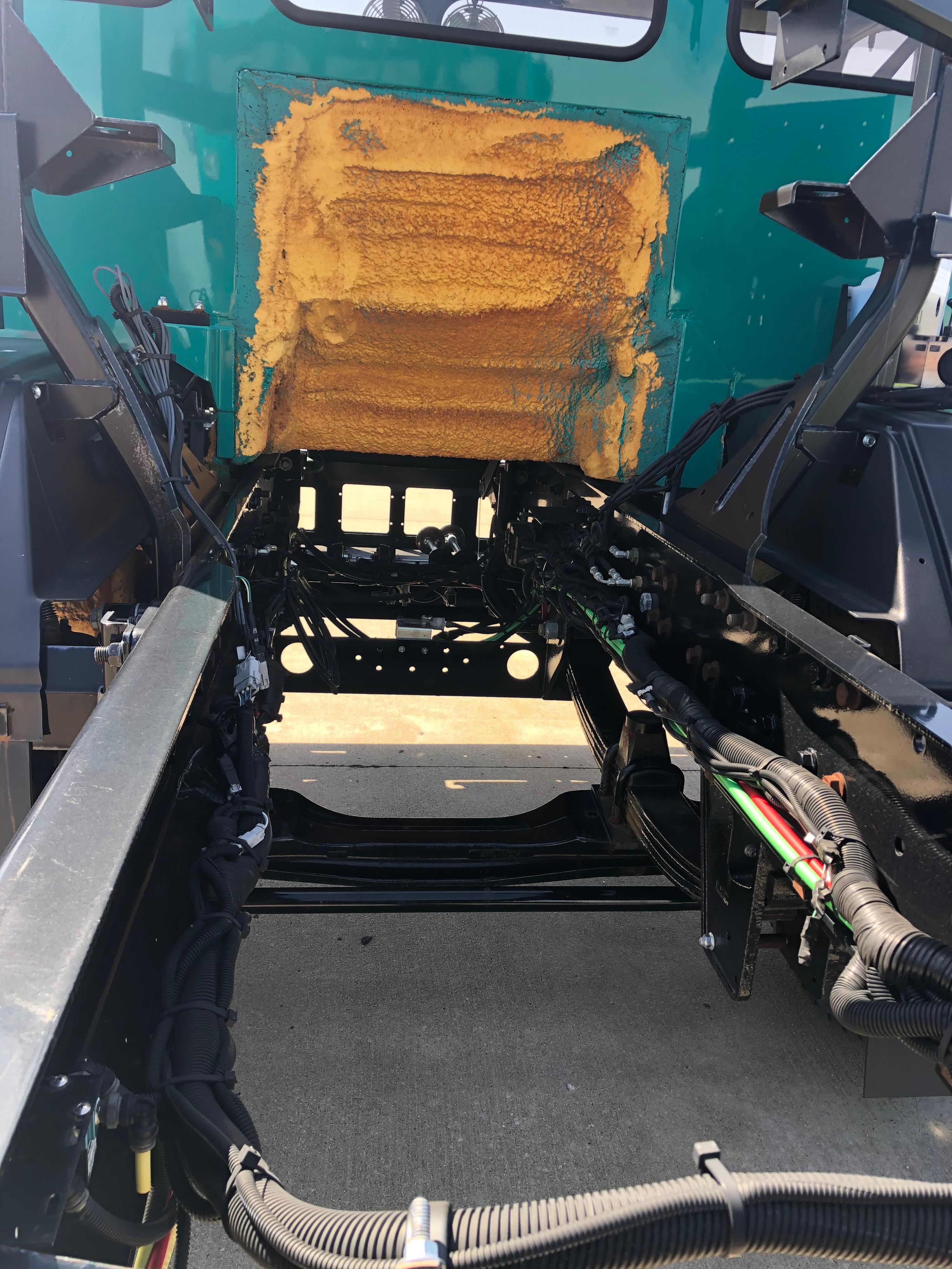 3 new crane carrier gliders - image 7
