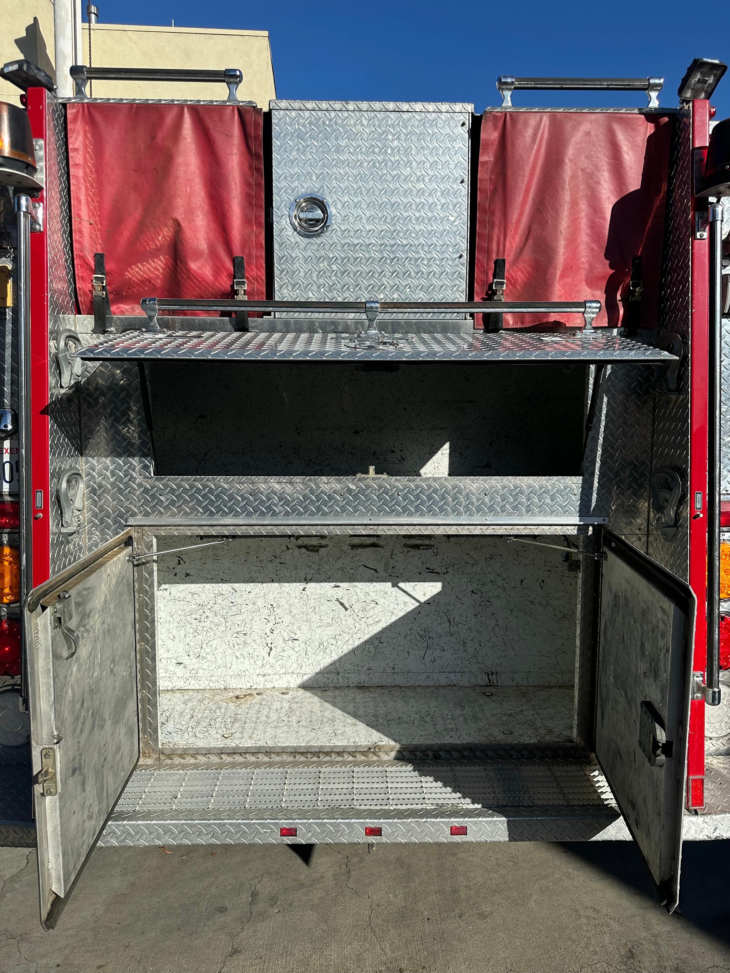 2000 International 4x4 Brush Truck - image 19