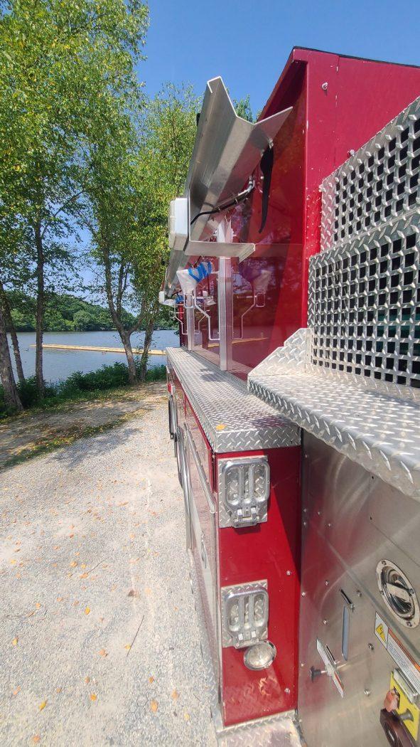 2005 KME 2800 Gallon Tanker - image 13