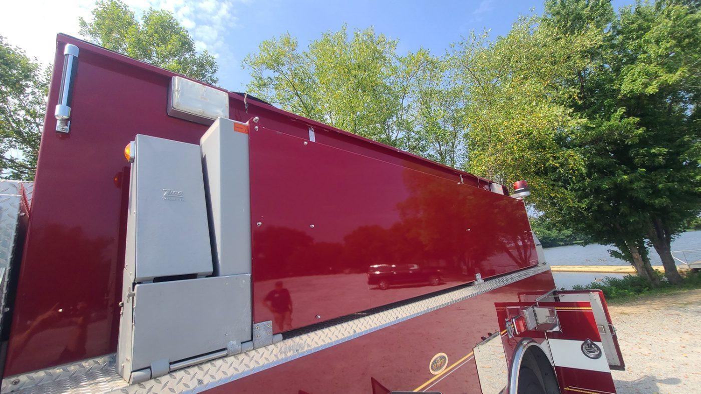 2005 KME 2800 Gallon Tanker - image 33
